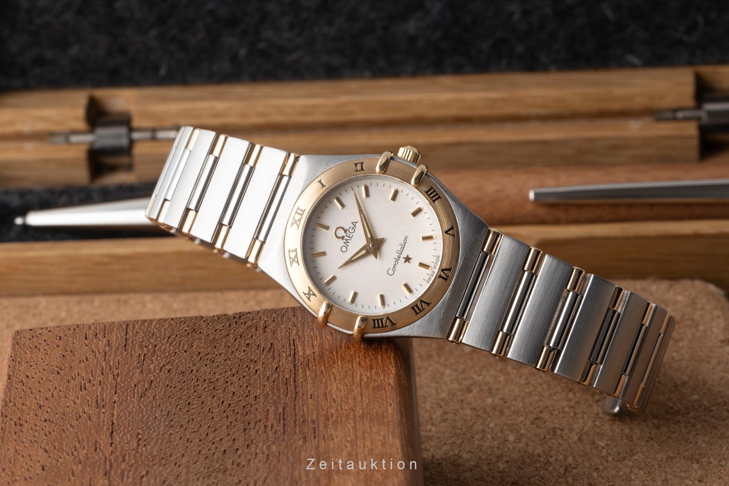 Omega Constellation steel / gold quartz women's watch 1262.30.00  [2600270]