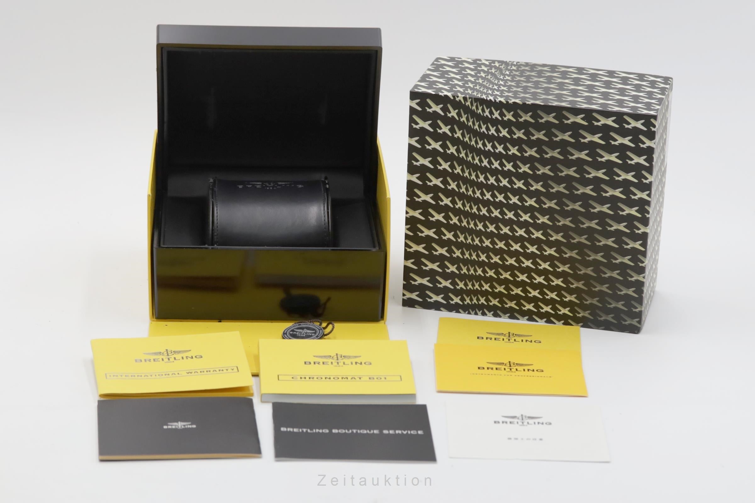 Breitling Chronomat 44 Japan Chronograph Automatik Ref. AB0111 B&P 2011 Limited  [2600300]