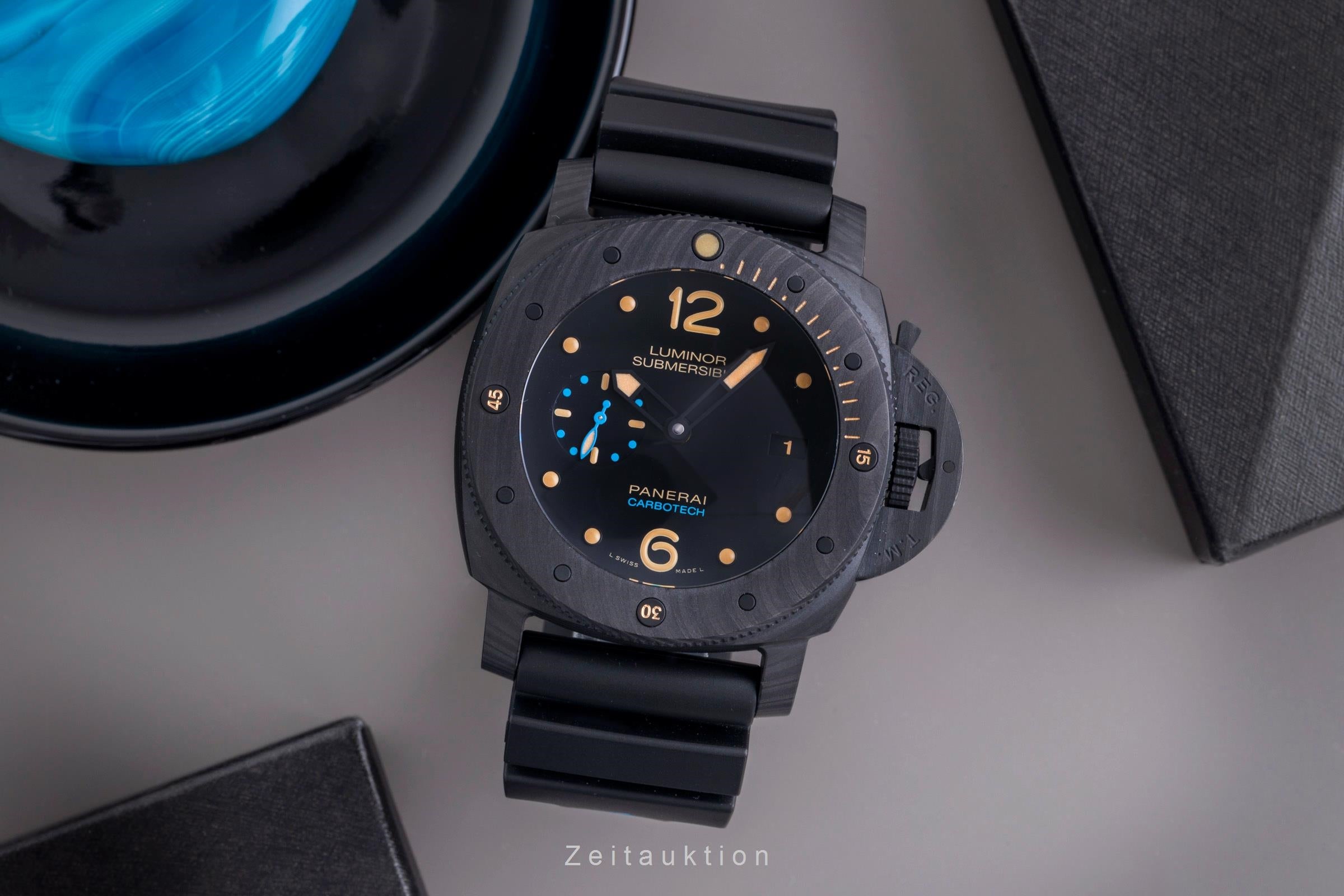 Panerai Submersible Carbon Automatik Herrenuhr Ref. PAM00616 B&P 2018 [2600313]