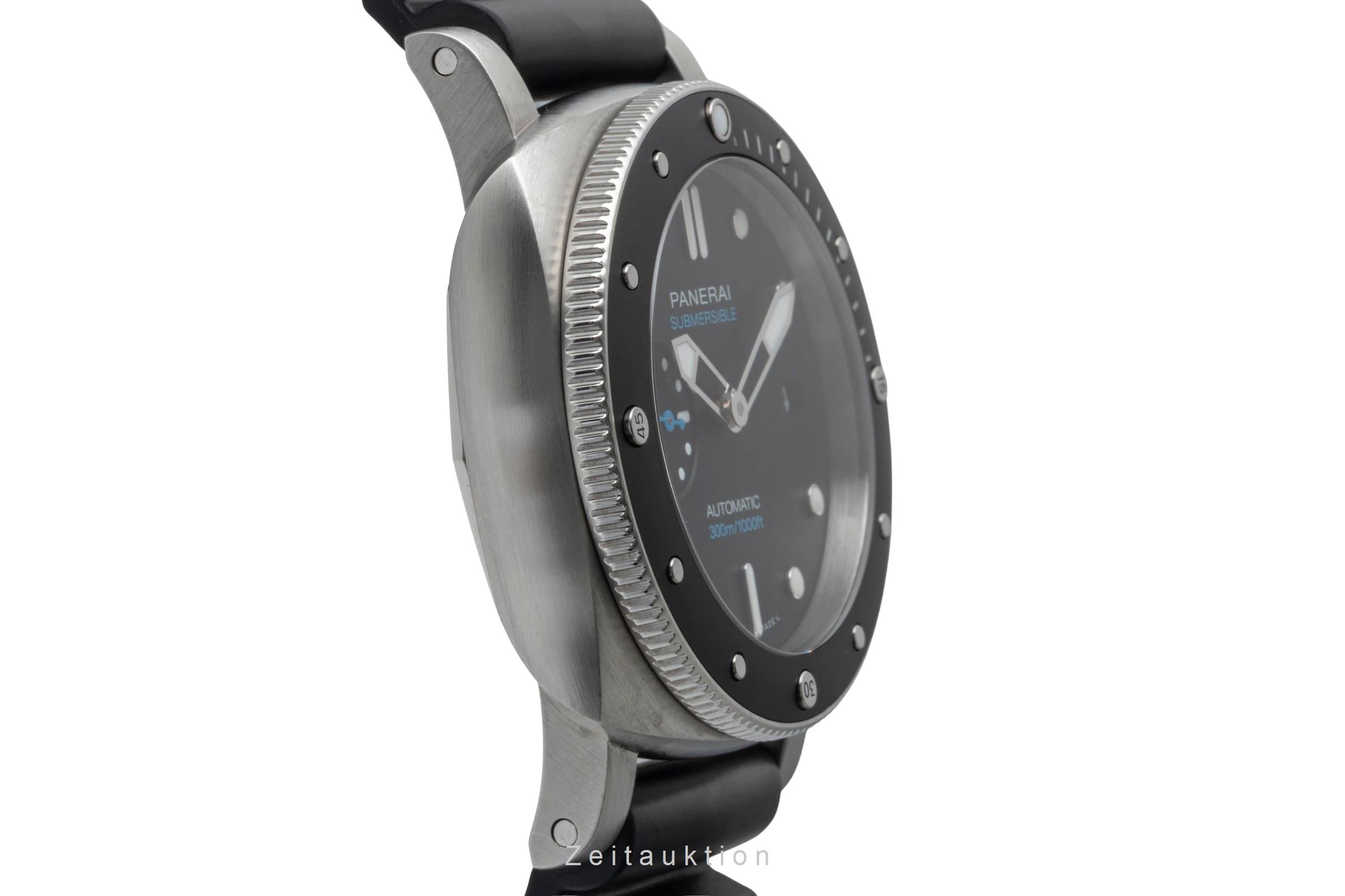 Panerai Submersible steel automatic men's watch PAM00683 LP: 9700EUR  [2600405]