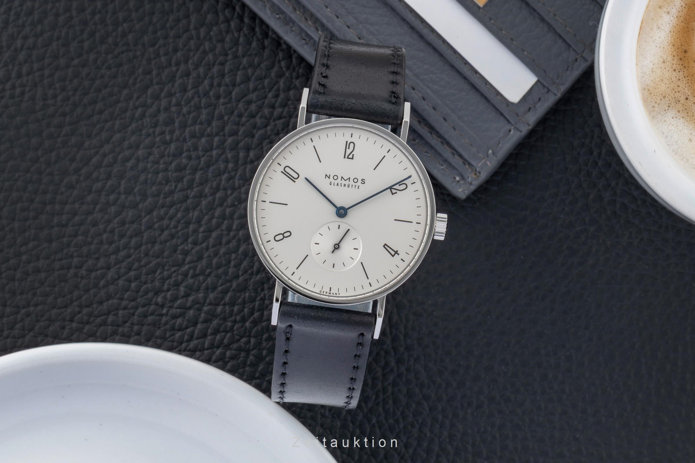 Nomos Tangente acier à remontage manuel montre pour hommes 101  [2600410]