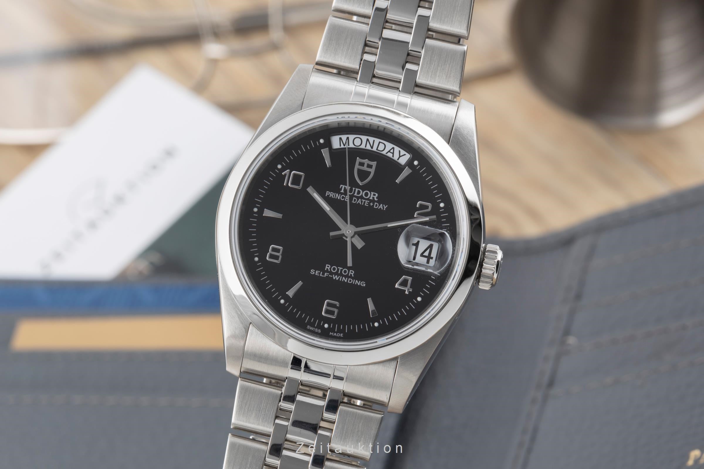 Tudor Date-Day steel automatic men's watch 76200  [2600420]