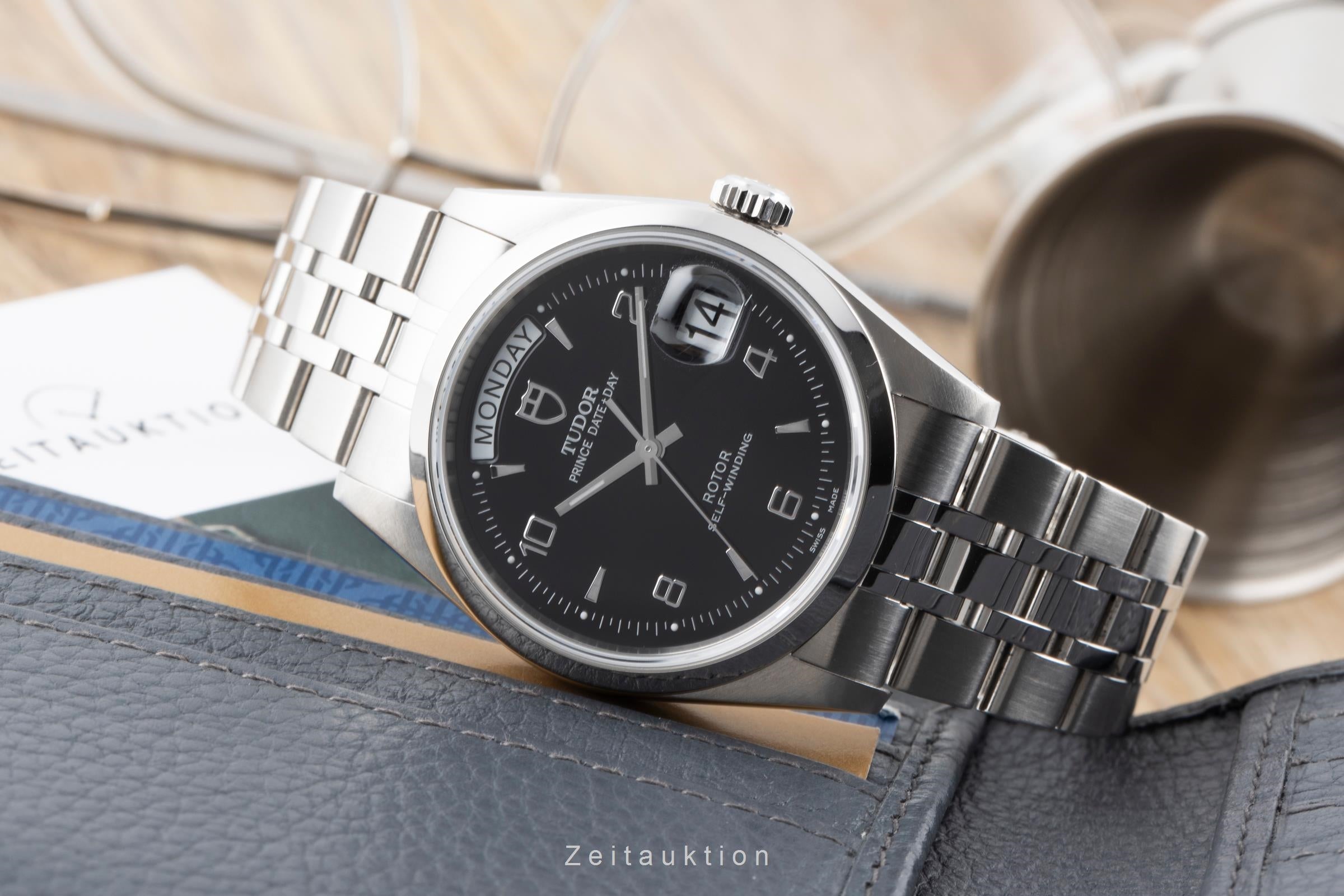 Tudor Date-Day steel automatic men's watch 76200  [2600420]