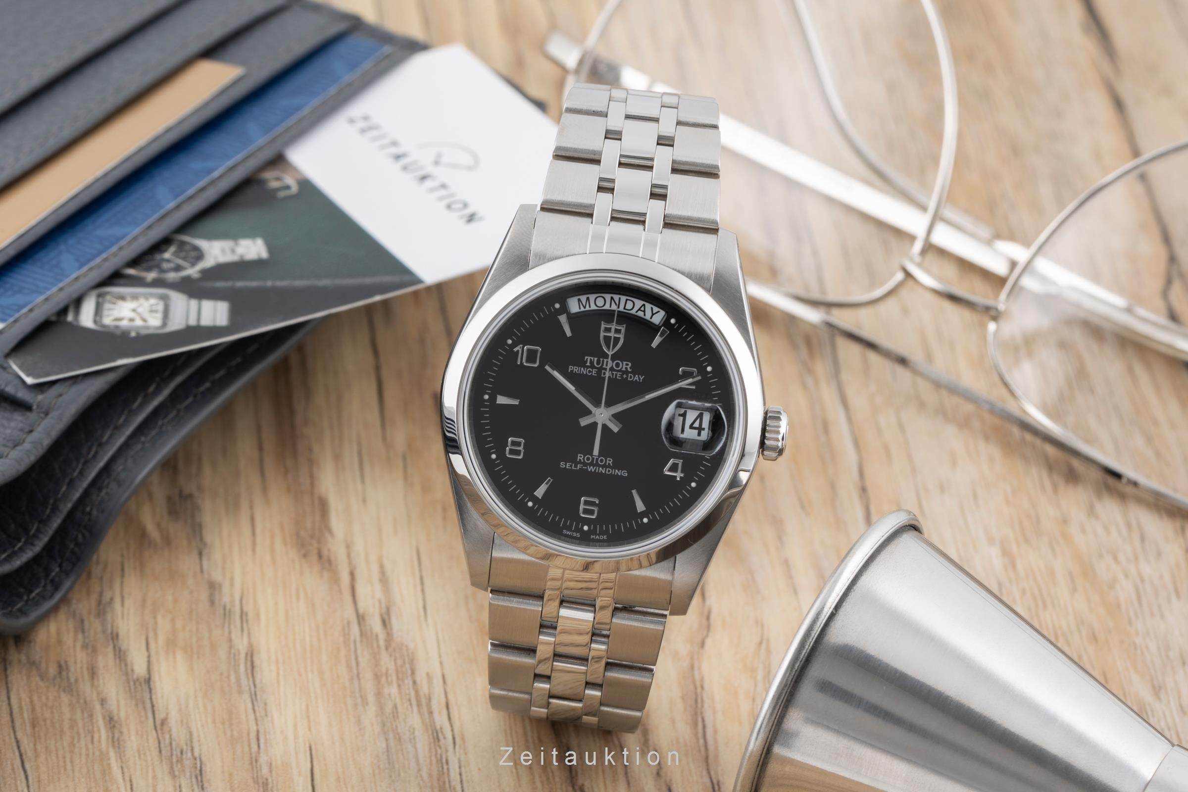 Tudor Date-Day steel automatic men's watch 76200  [2600420]