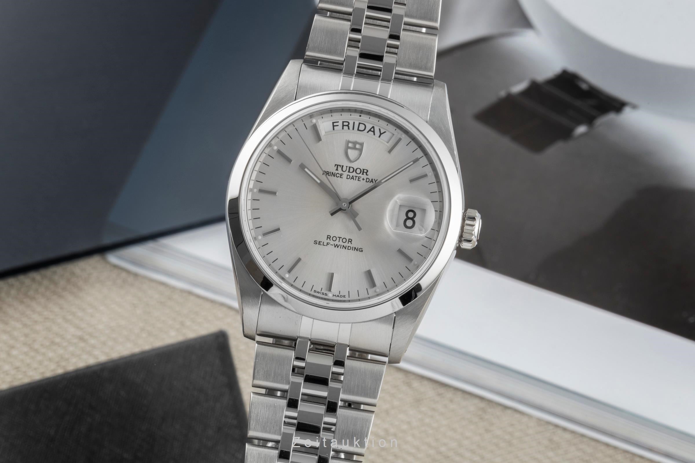 Tudor Date-Day steel automatic men's watch 76200  [2600421]