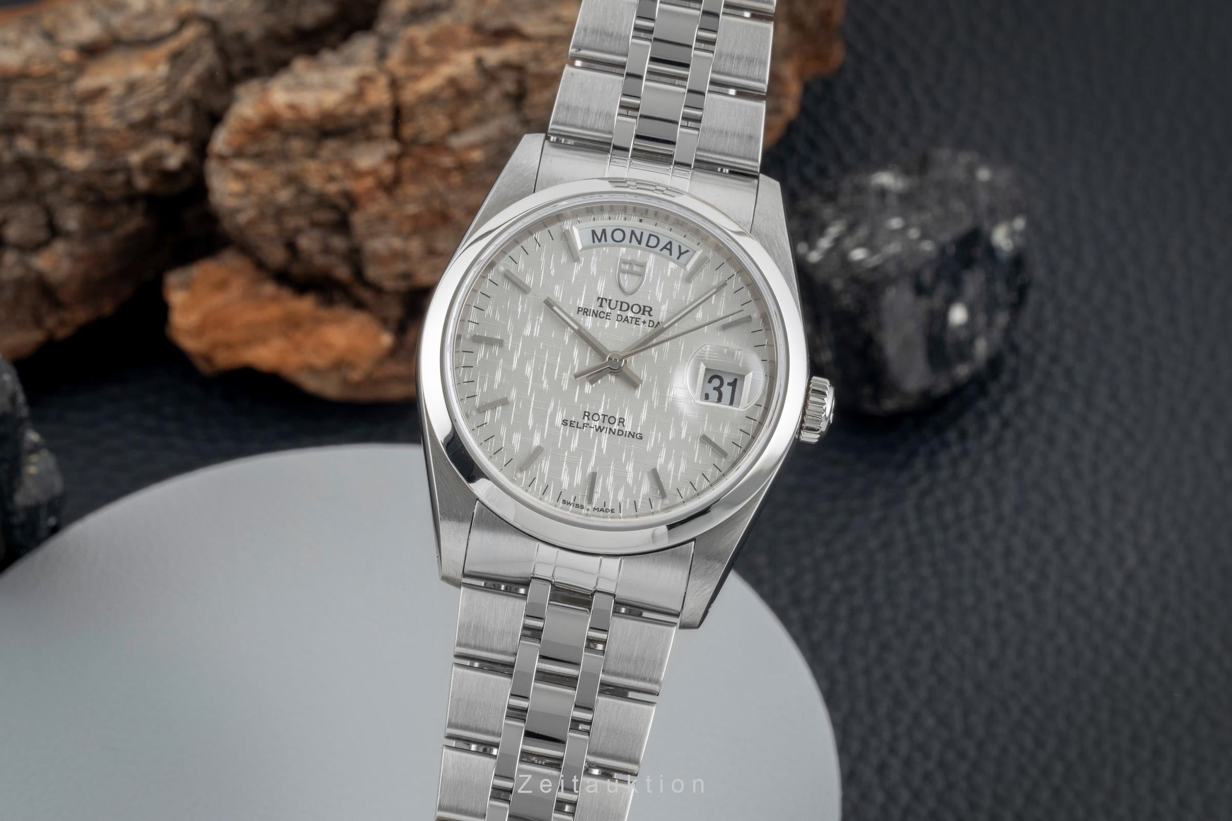 Tudor Date-Day steel automatic men's watch 76200  [2600422]