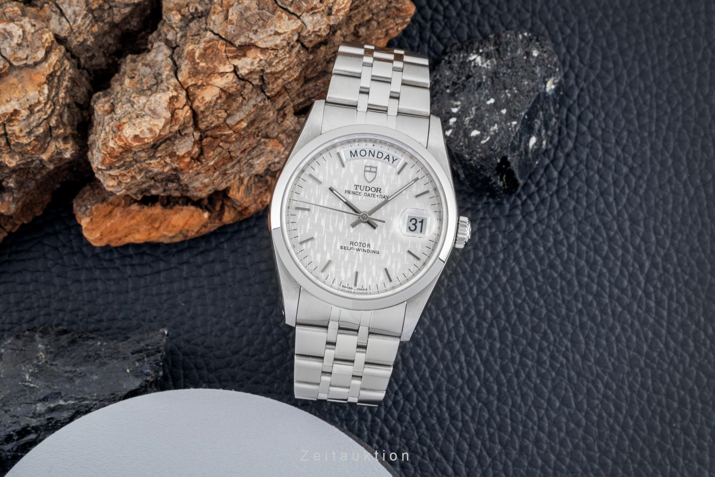 Tudor Date-Day steel automatic men's watch 76200  [2600422]