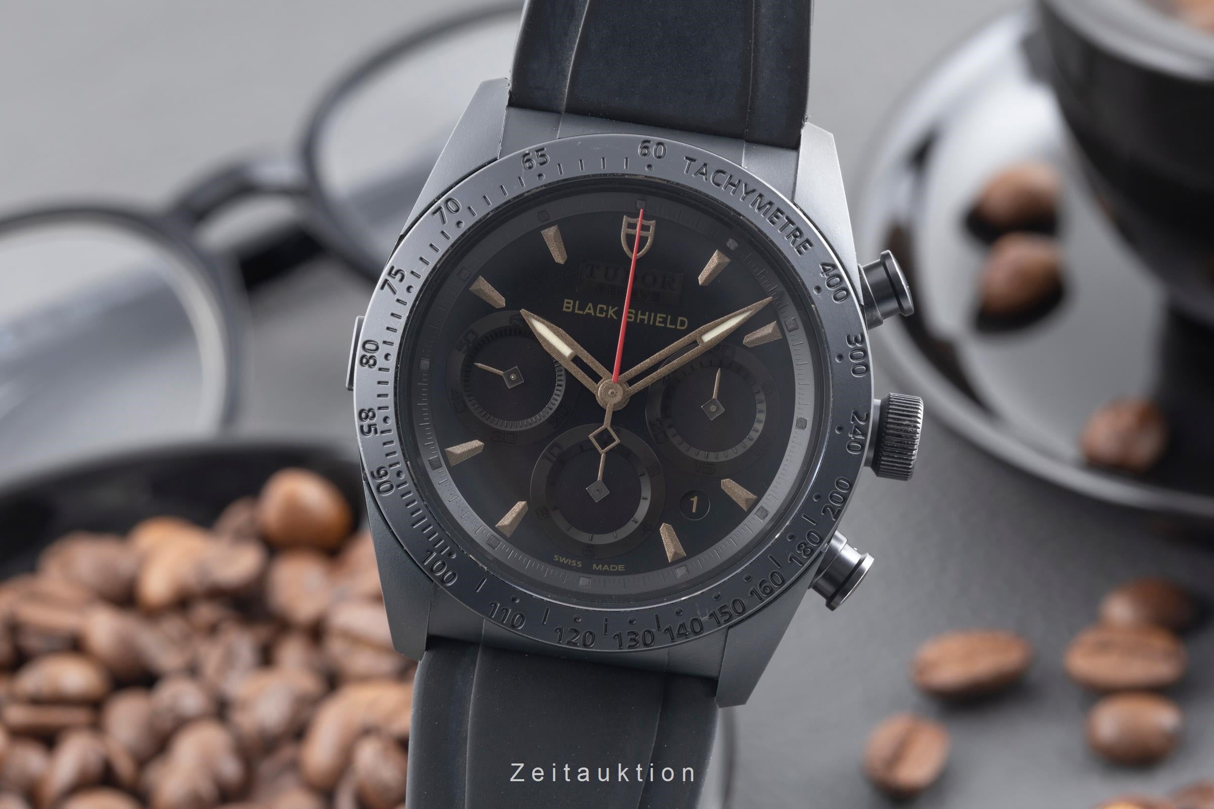 Tudor Black Shield chronograph ceramic / steel automatic men's watch 42000C  [2600427]