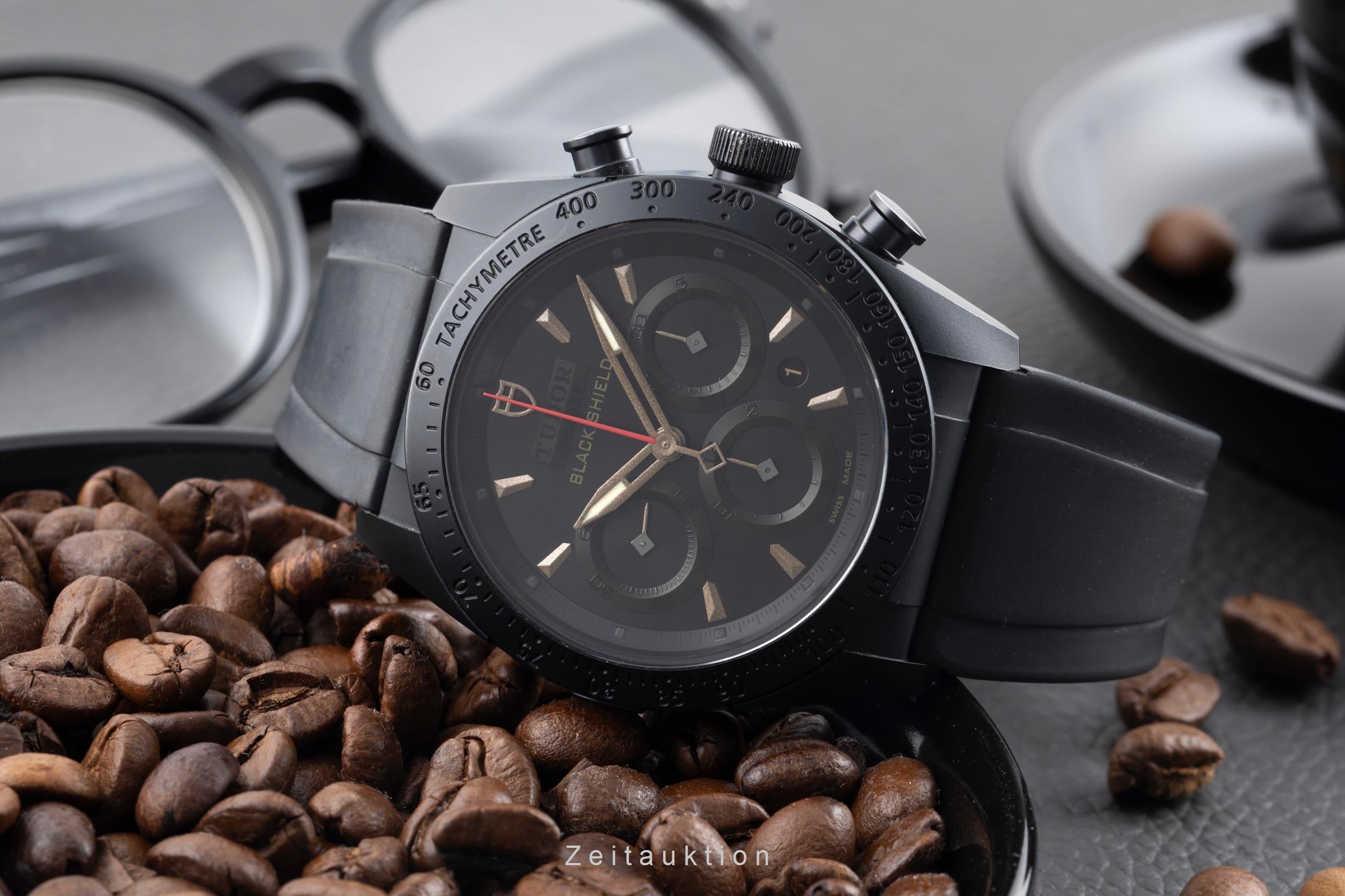 Tudor Black Shield cronografo ceramica / acciaio automatismo orologio da uomo 42000C  [2600427]