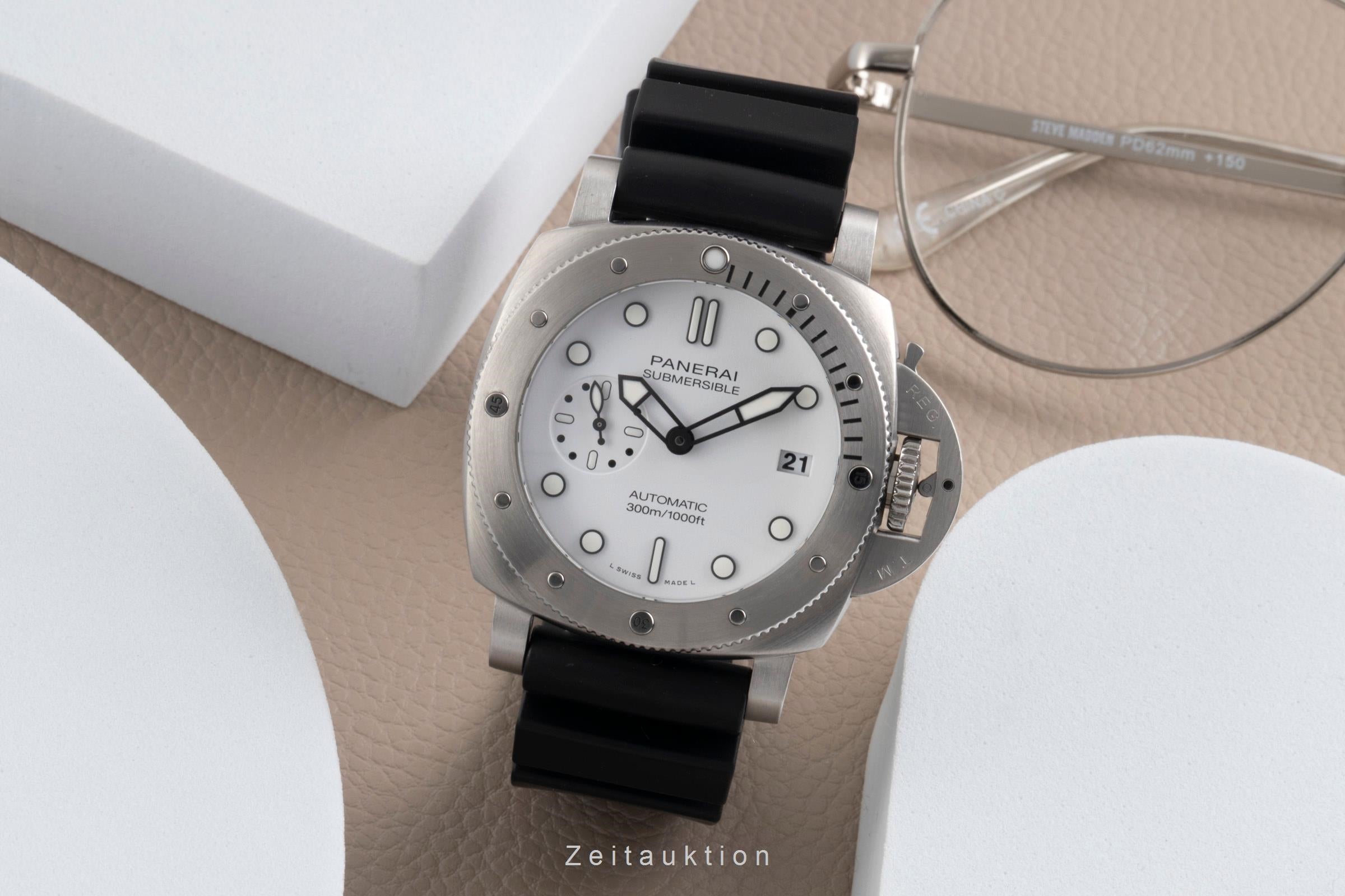 Panerai Submersible steel automatic men's watch PAM01223 LP: 9900EUR  [2600430]