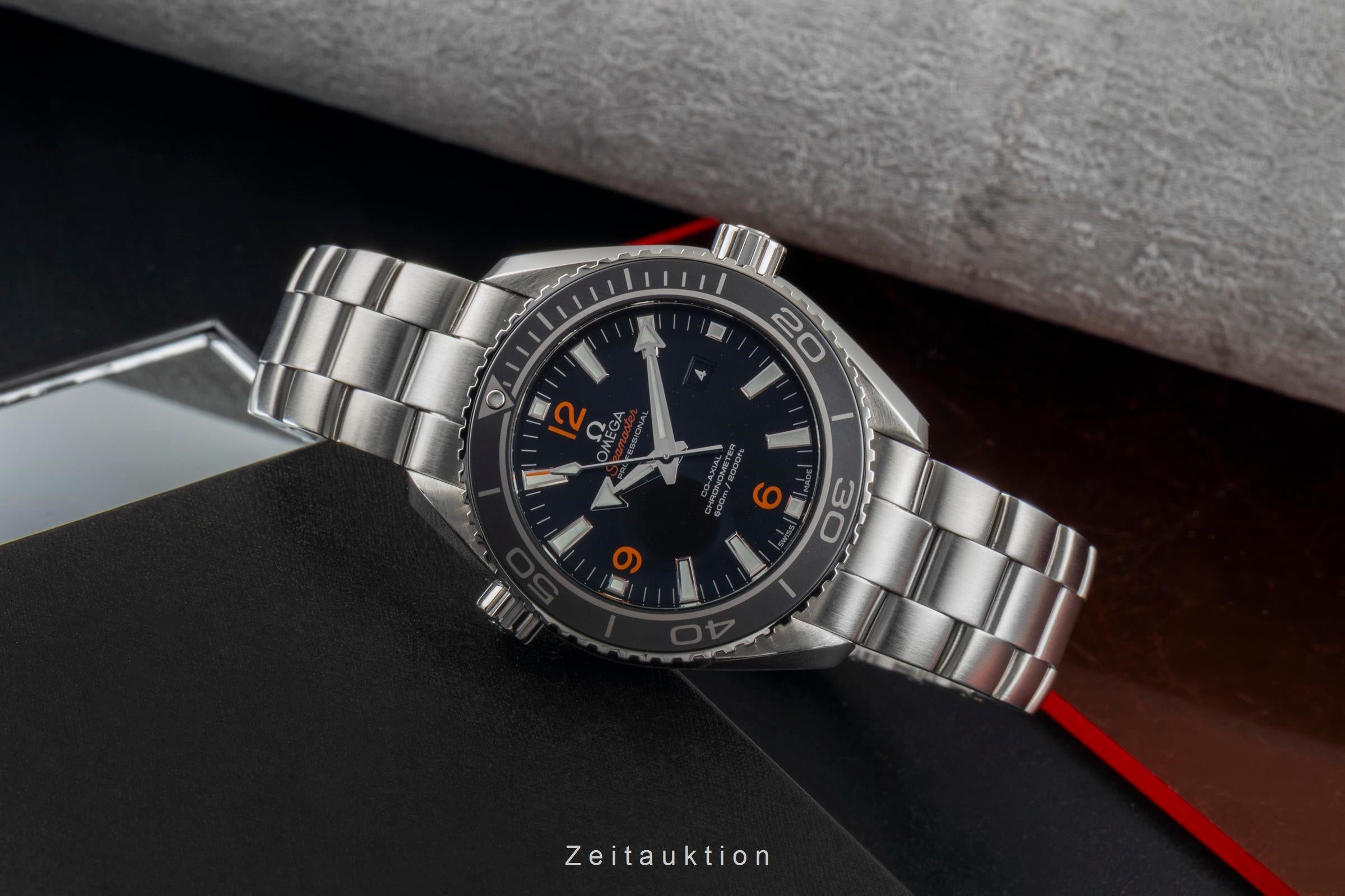 Omega Seamaster acier automatique montre pour hommes 232.33.38.20.01.002  [2600434]