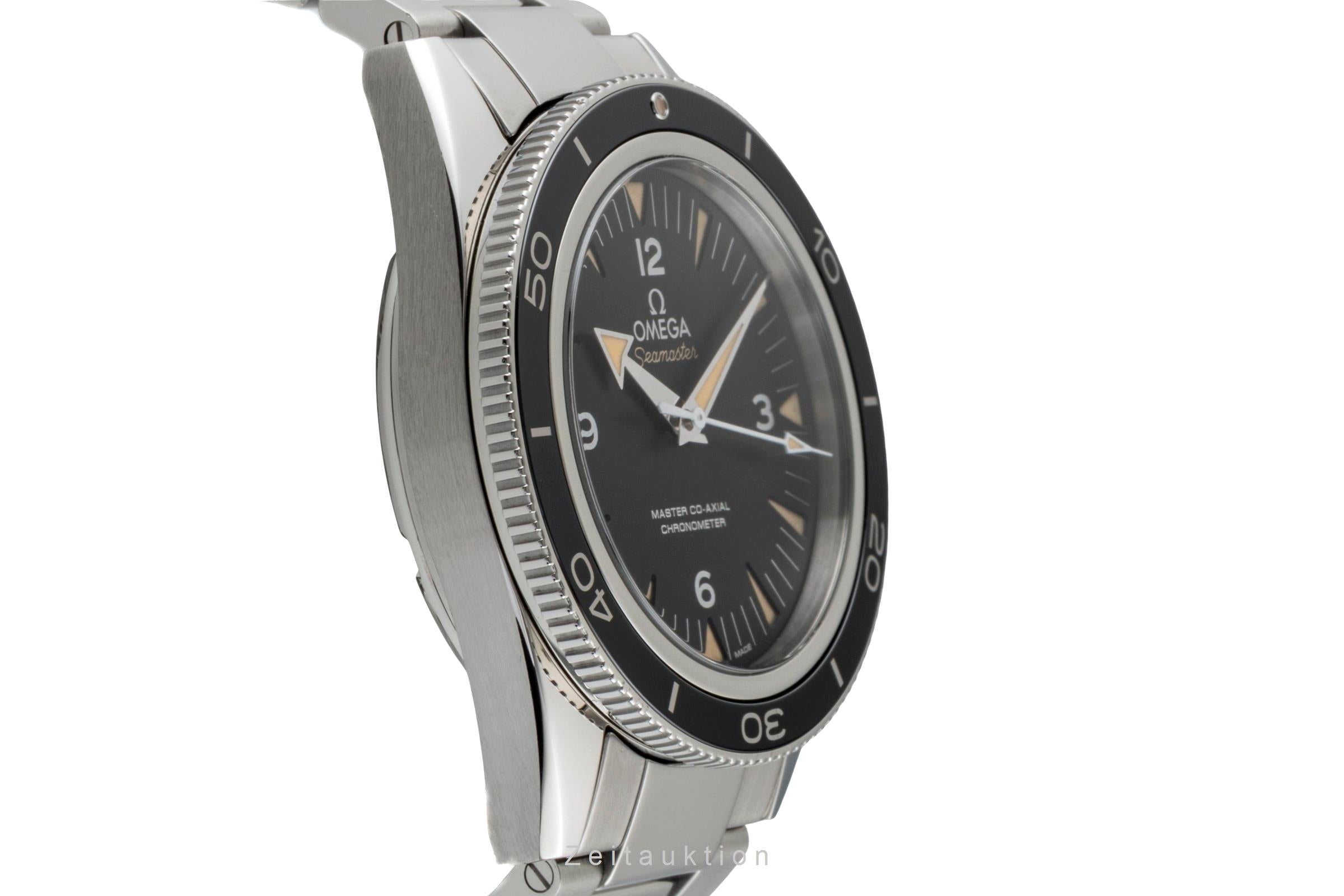 Omega Seamaster 300 Edelstahl Automatik Ref. 233.30.41.21.01.001 Papiere 2020 [2600455]