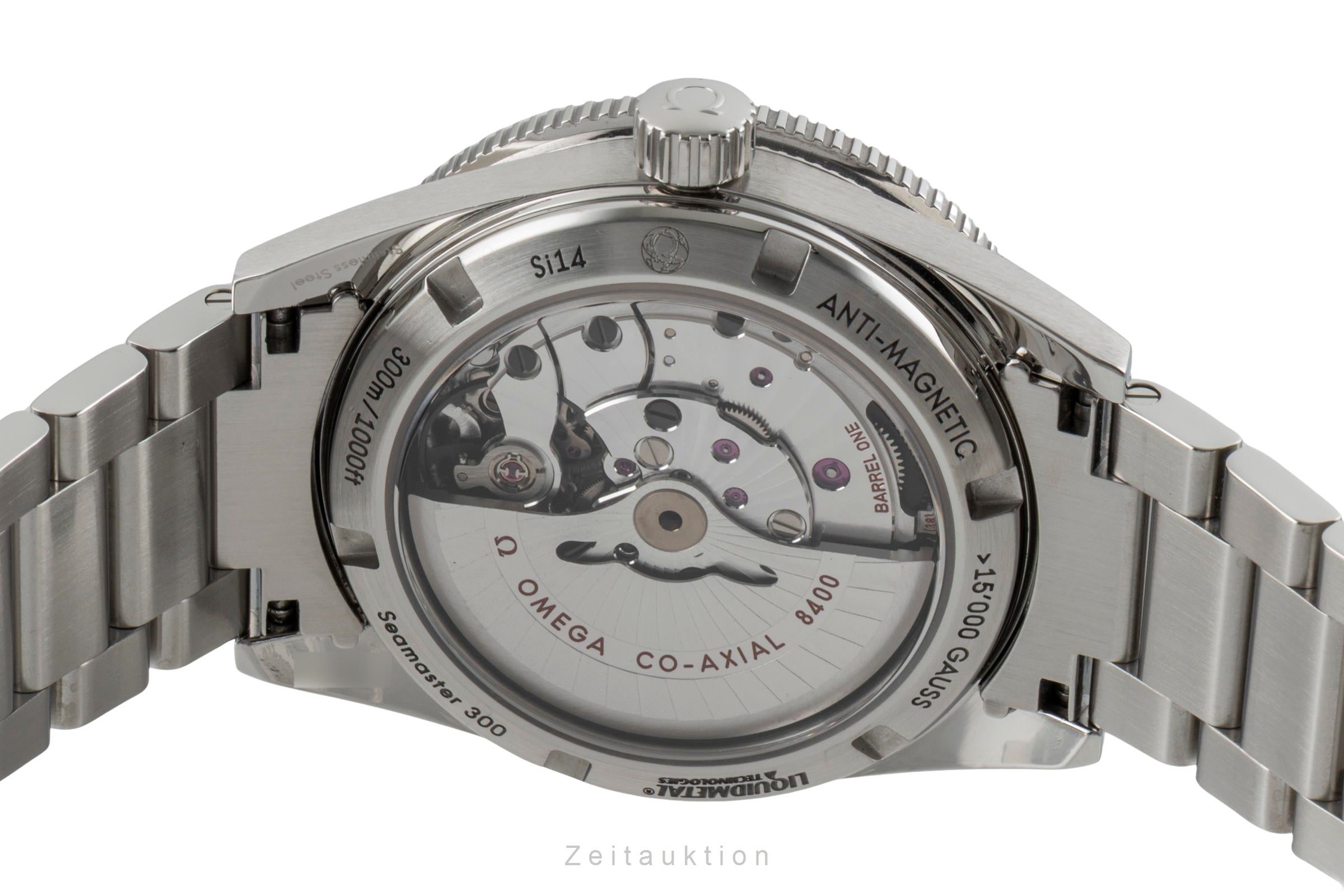 Omega Seamaster 300 Edelstahl Automatik Ref. 233.30.41.21.01.001 Papiere 2020 [2600455]