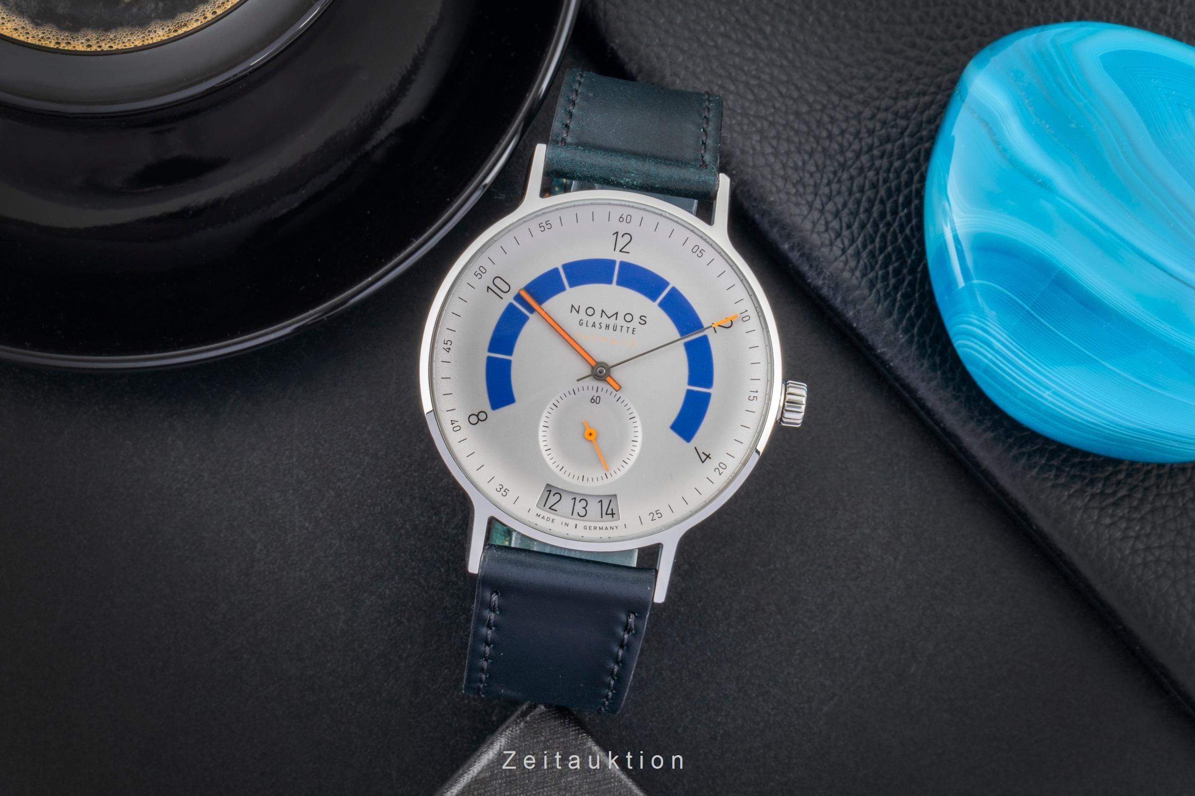 Nomos Autobahn Neomatik 41 Datum Sportgrau Stahl Ref.1303  [2600529]