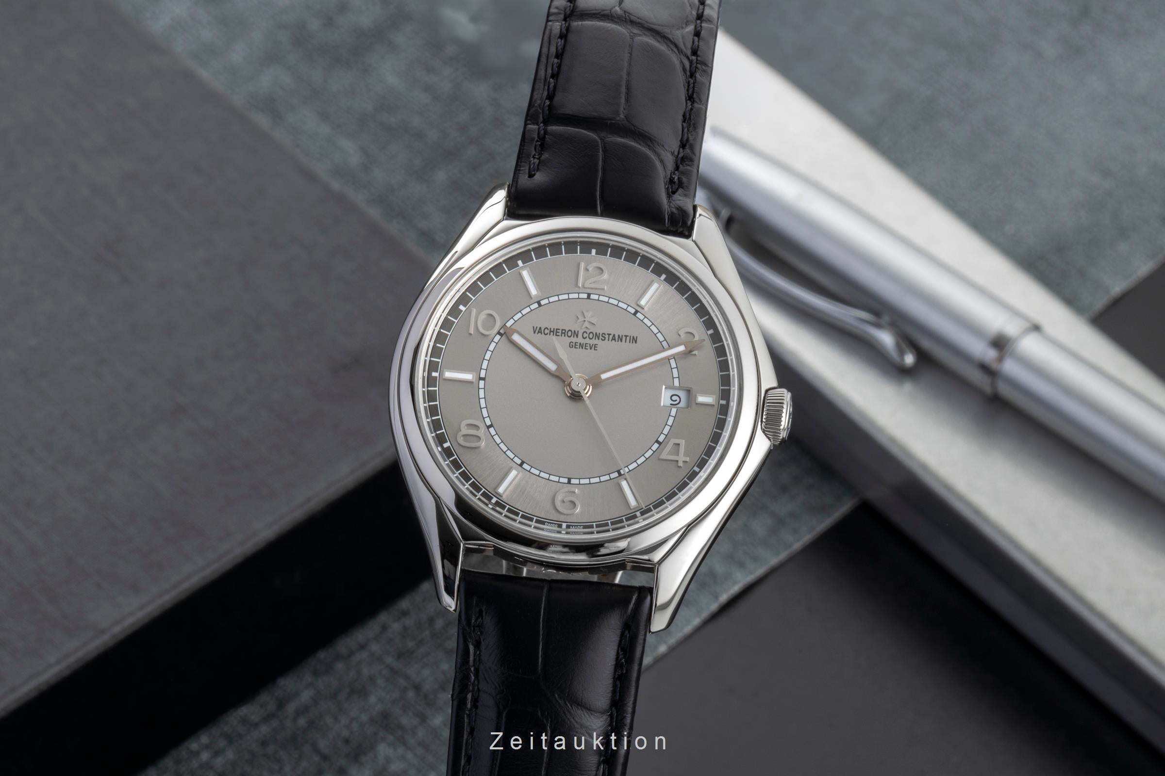 Vacheron & Constantin Fiftysix steel automatic men's watch 4600E/000A-B442 LP: 14200EUR  [2600556]