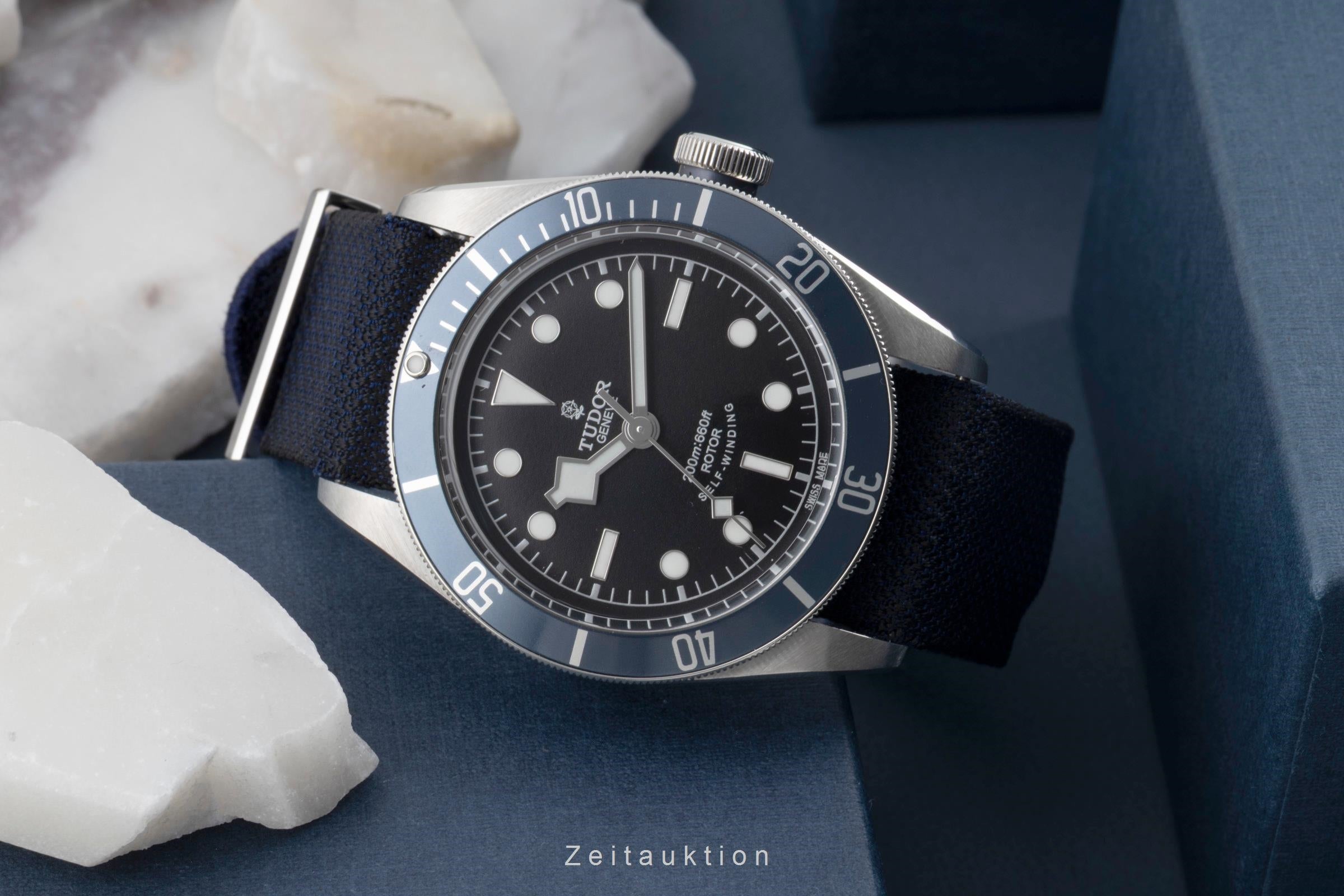 Tudor Black Bay steel automatic men's watch 79220B  [2600604]