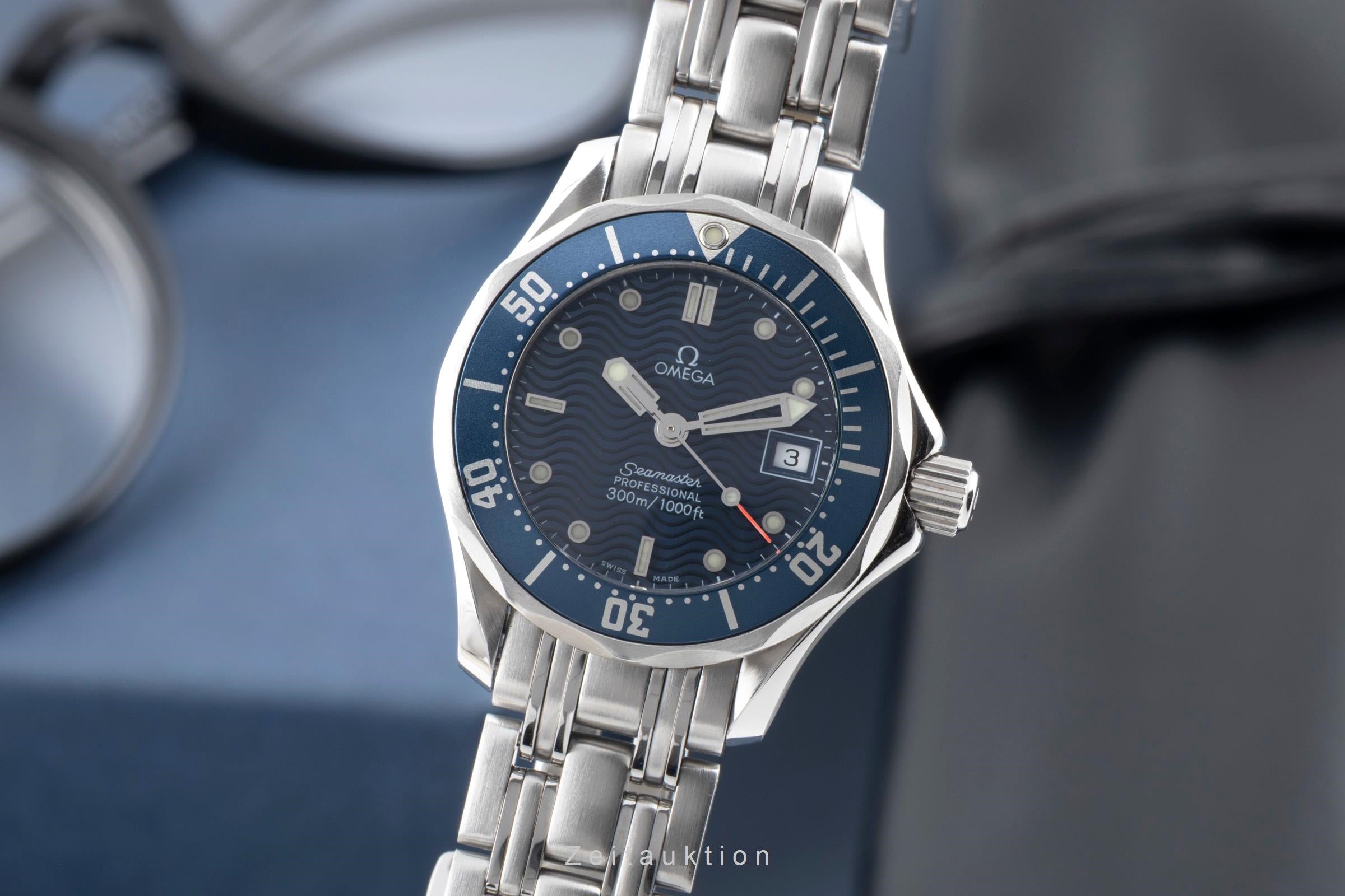 Omega Seamaster steel quartz women's watch 2583.80.00  [2600608]