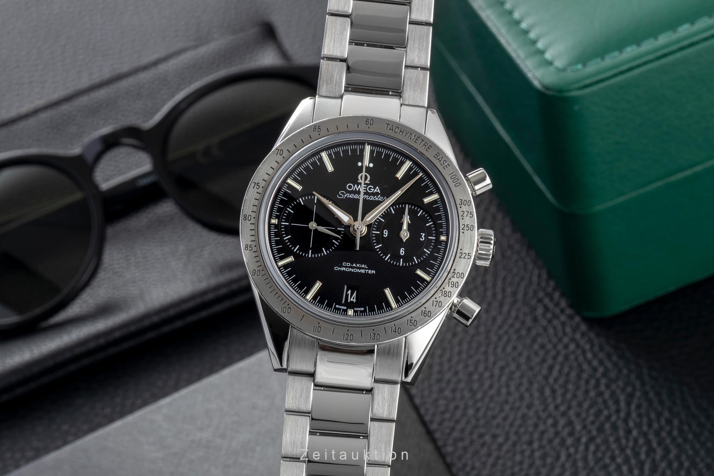 Omega Speedmaster chronograph steel automatic Kal. 9300 Ref