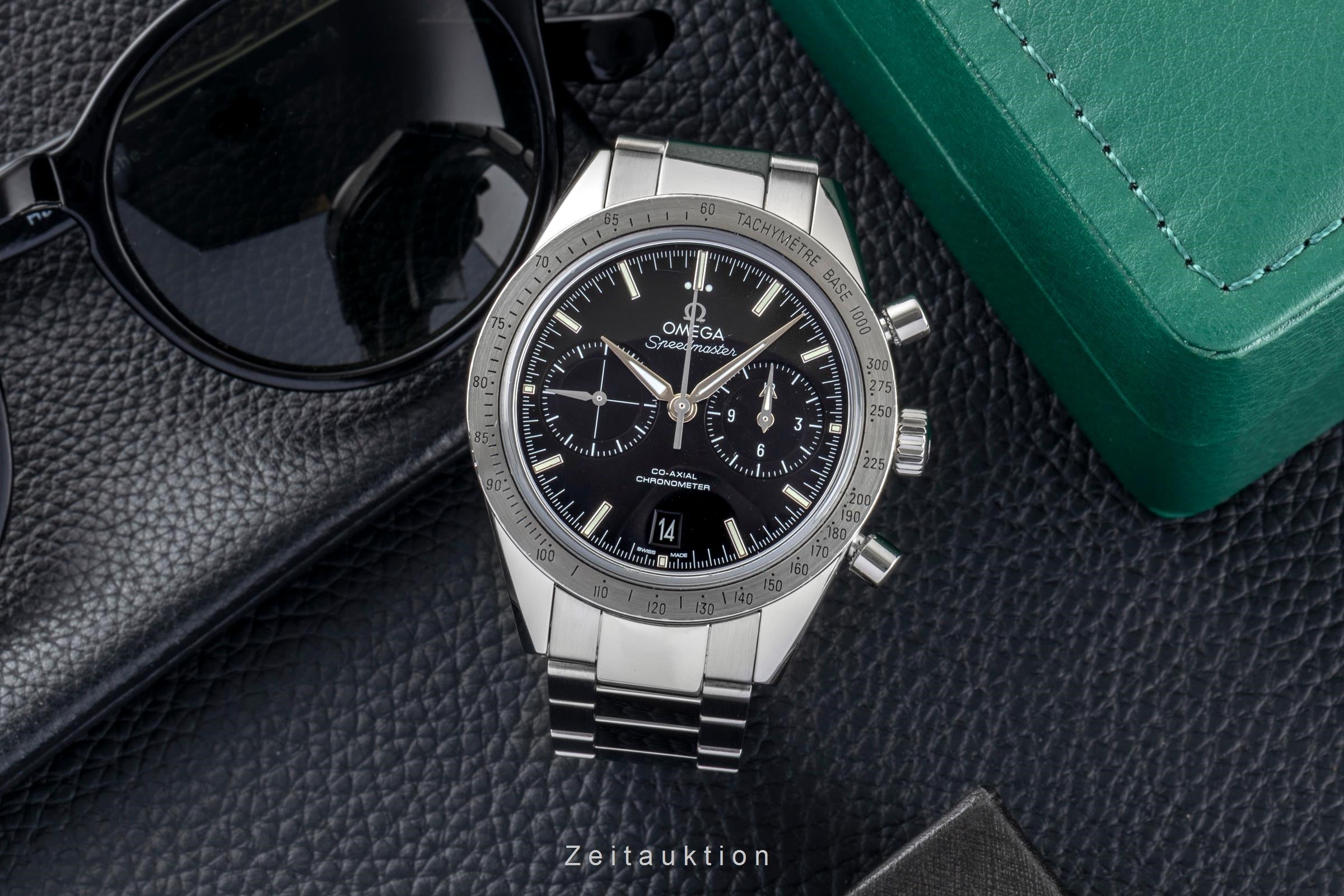 OMEGA Speedmaster Automatic 腕時計 Omega Speedmaster chronograph steel automatic Kal. 9300 Ref