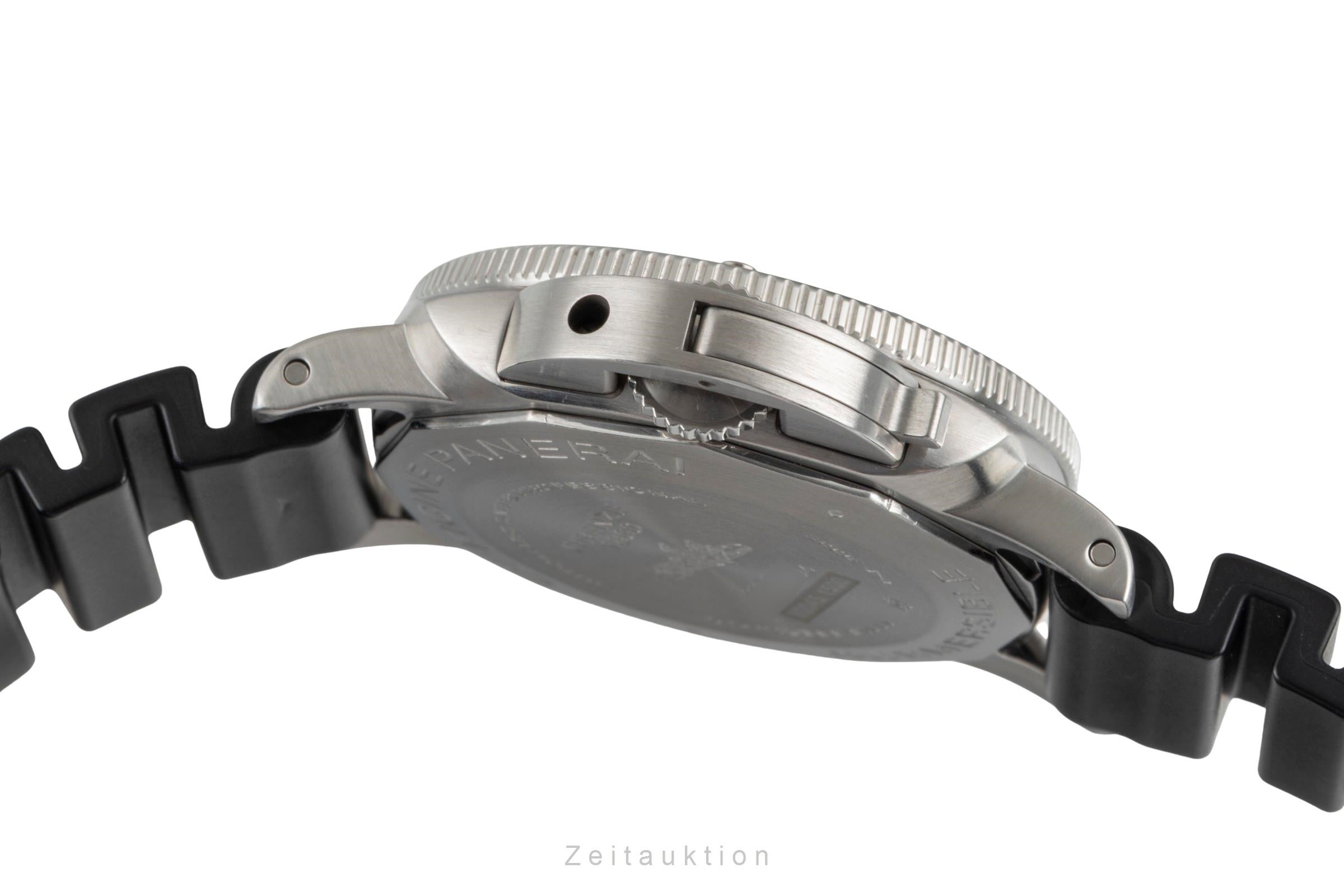 Panerai Submersible steel automatic men's watch PAM00973 LP: 9700EUR  [2600617]