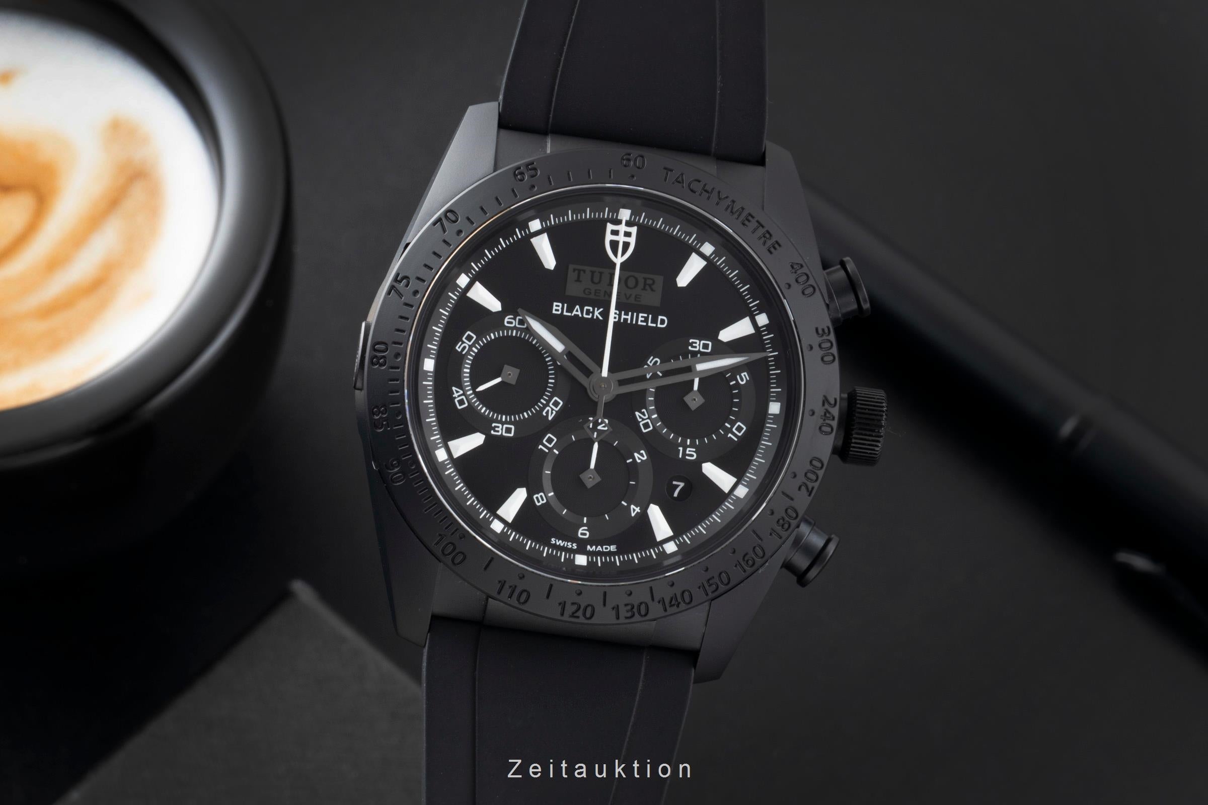 Tudor Black Shield chronograph ceramic / steel automatic men's watch 42000CN  [2600625]