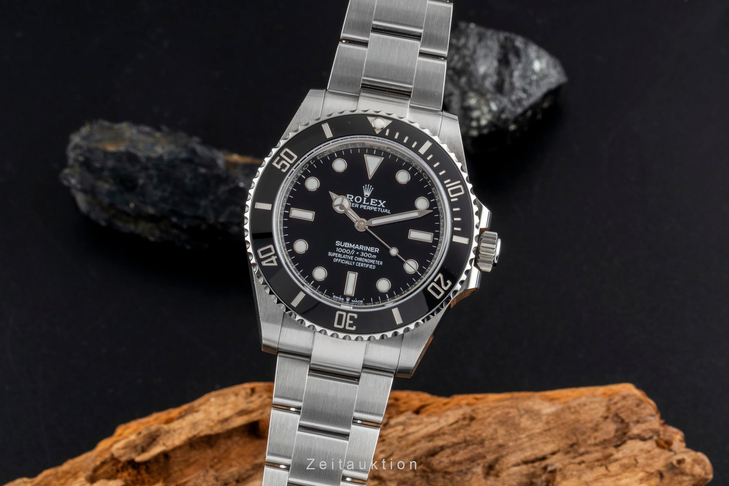 Rolex Submariner steel automatic men's watch 124060  [2600637]