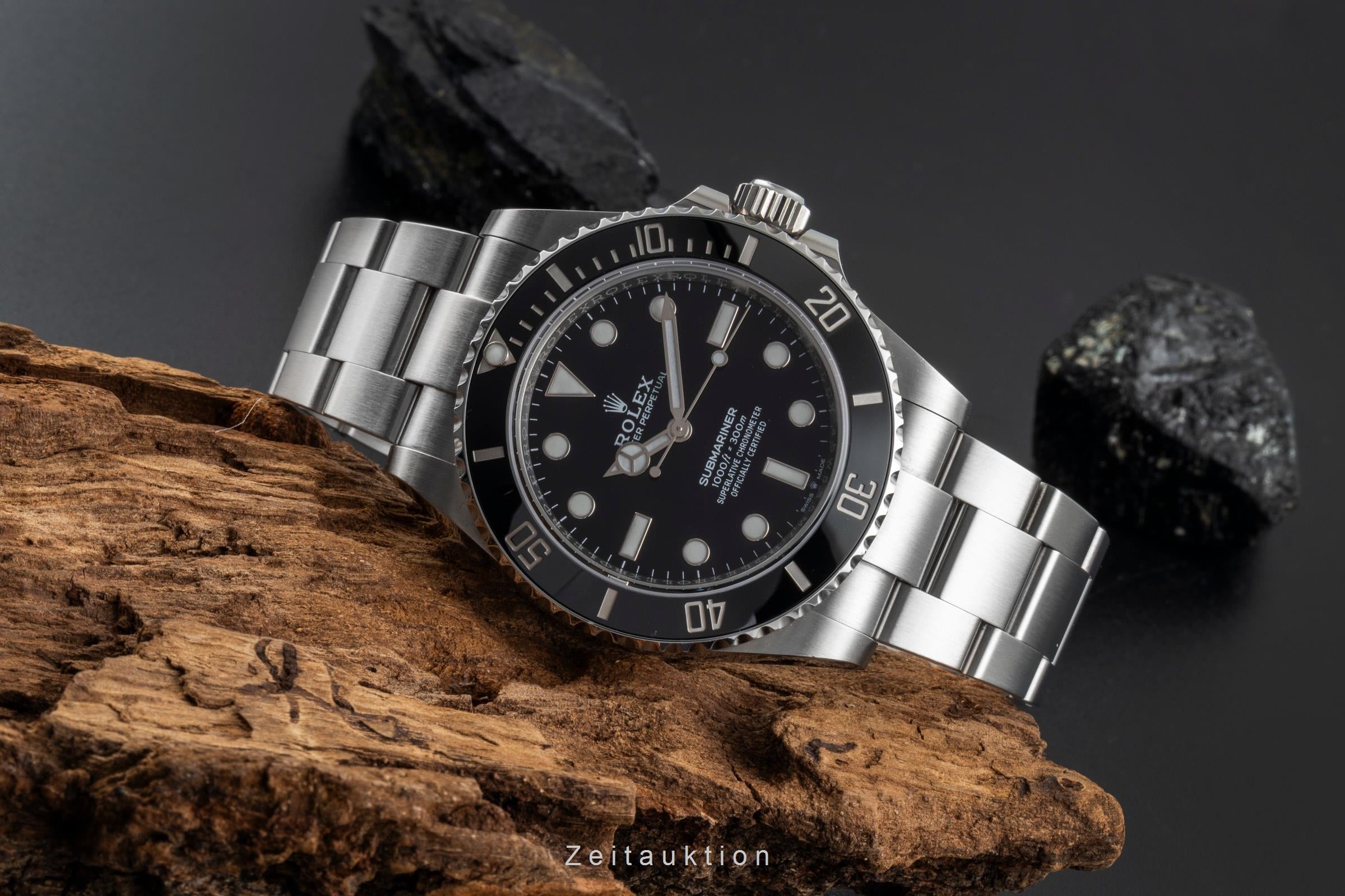 Rolex Submariner steel automatic Kal. 3230 Ref. 124060 | 2600637
