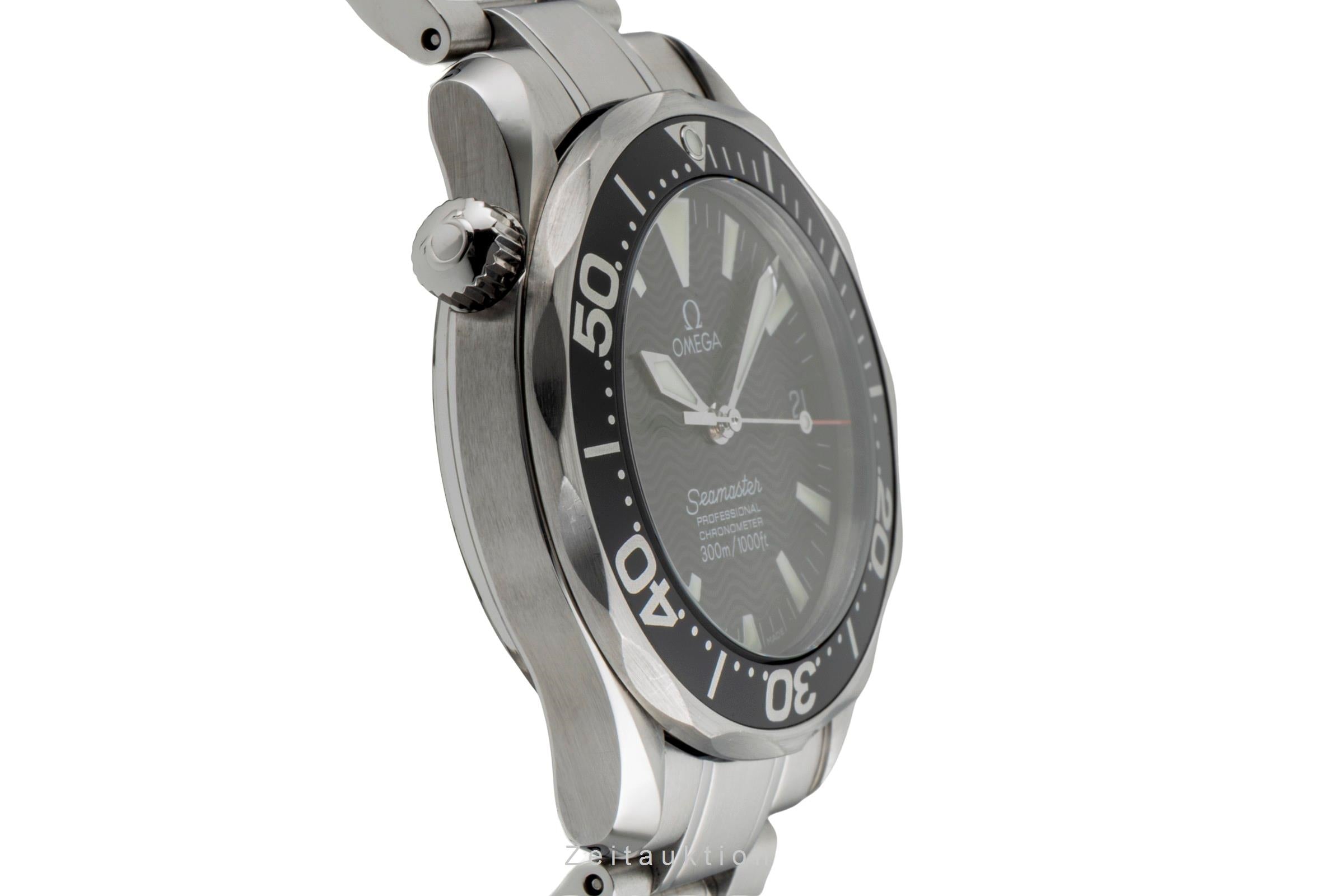 Omega Seamaster steel automatic men's watch 2252.50.00  [2600638]