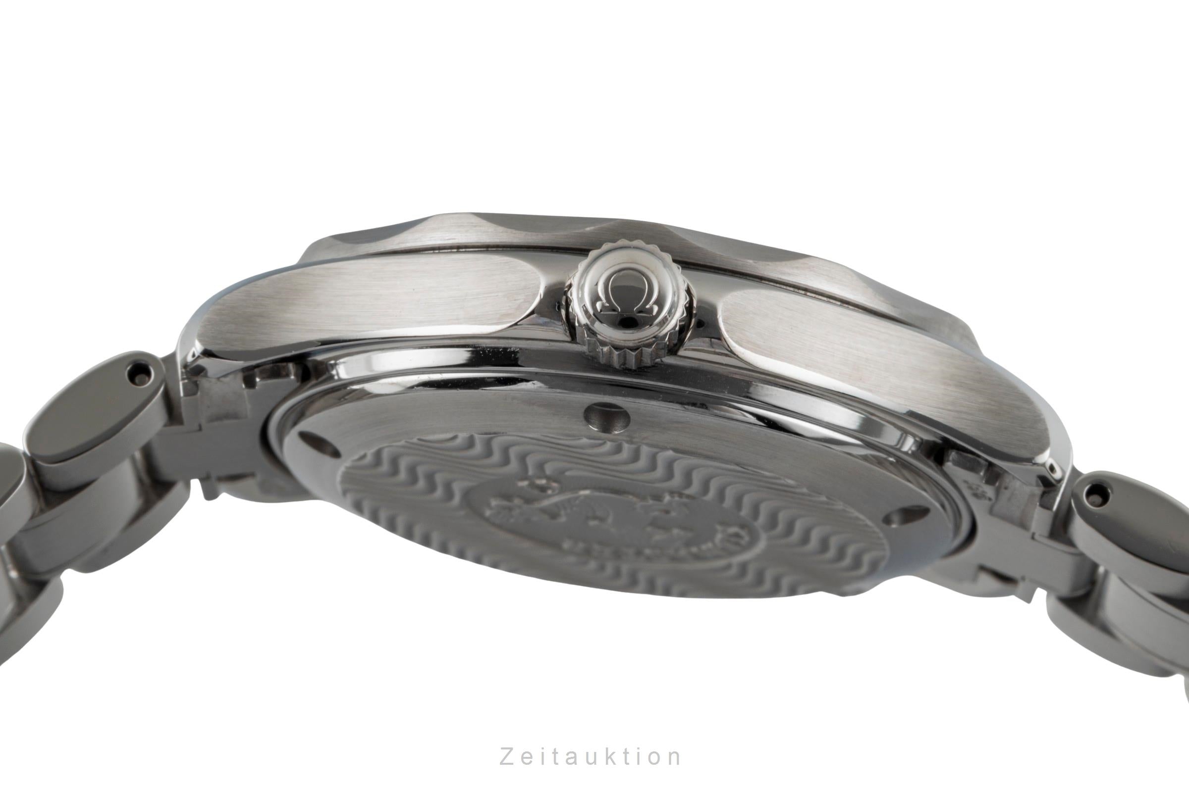 Omega Seamaster steel automatic men's watch 2252.50.00  [2600638]