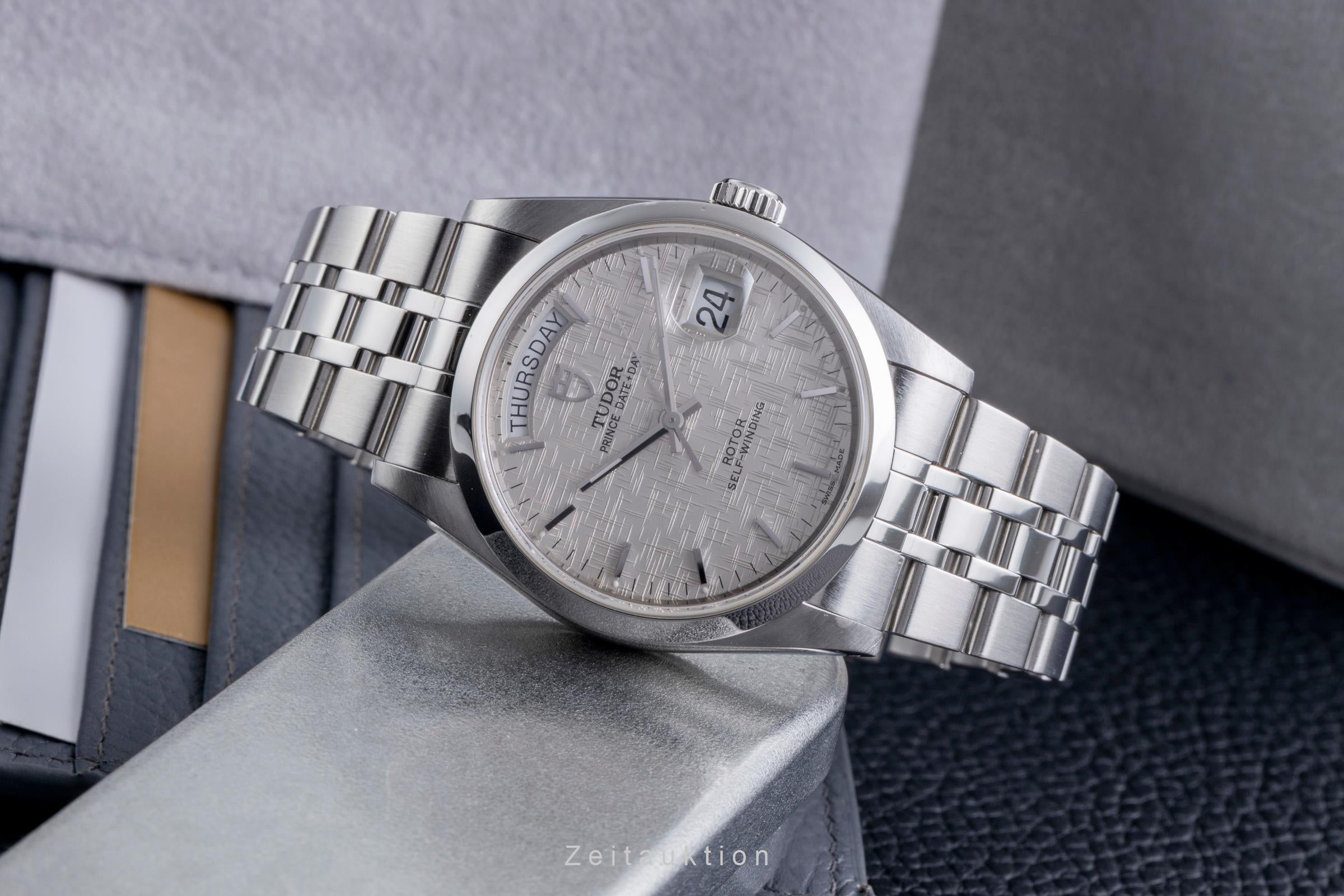 Tudor Date-Day steel automatic men's watch 76200  [2600700]