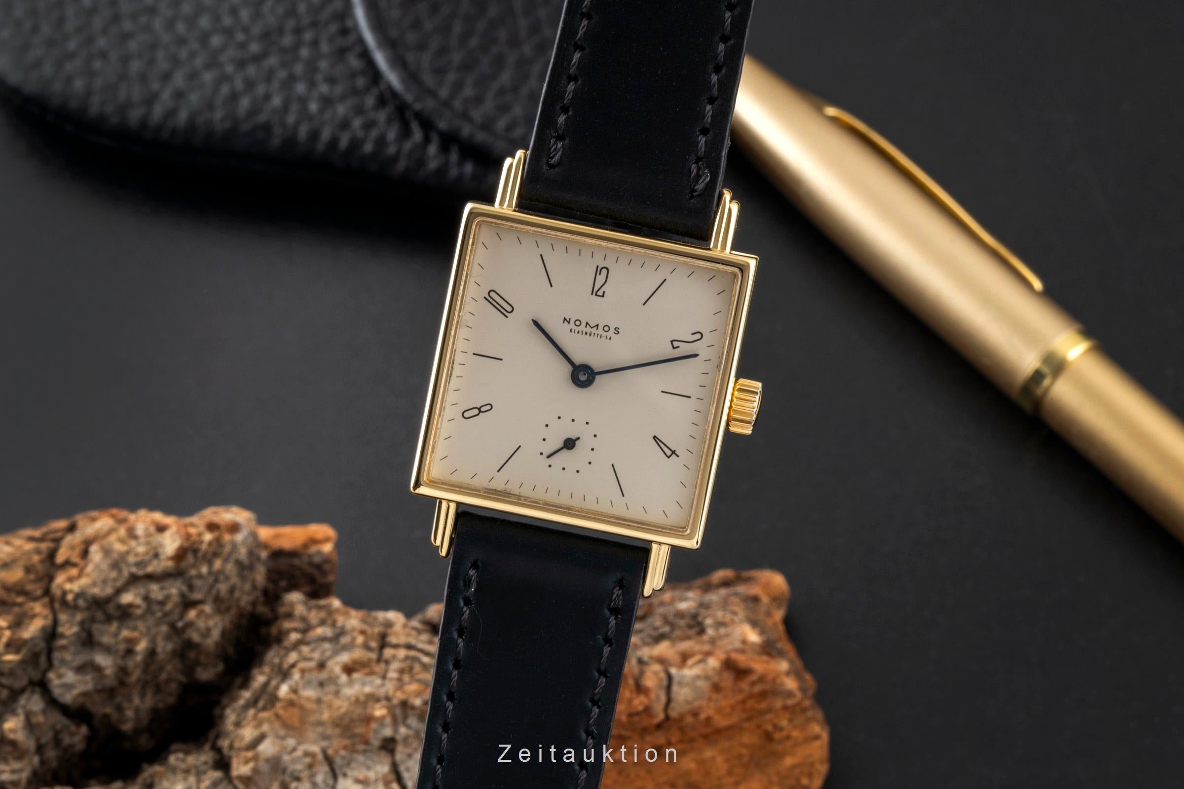 Nomos Glashütte Tetra 18K Gold (0,750) Handaufzug Herrenuhr Ref. 401 B&P 1997 [2600704]