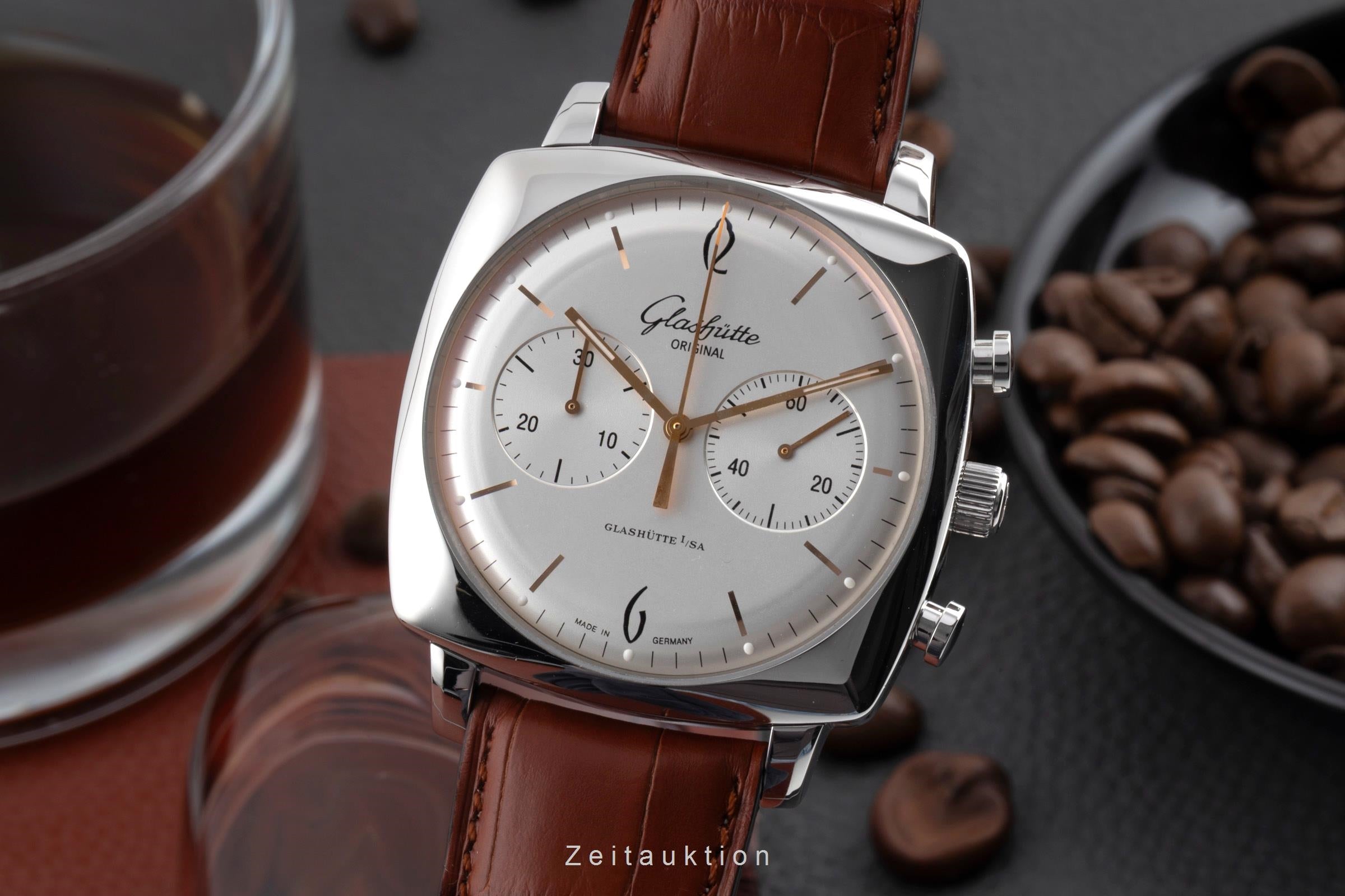Glashütte Sixties chronographe acier automatique montre pour hommes 1-39-34-03-32-04 LP: 8800EUR  [2600713]