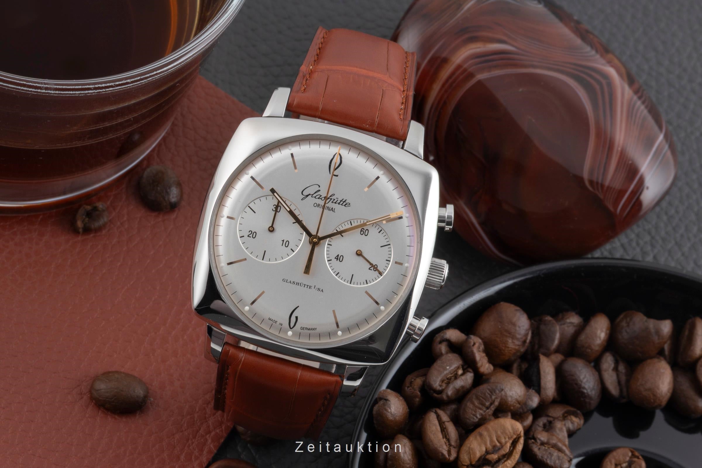 Glashütte Sixties chronographe acier automatique montre pour hommes 1-39-34-03-32-04 LP: 8800EUR  [2600713]