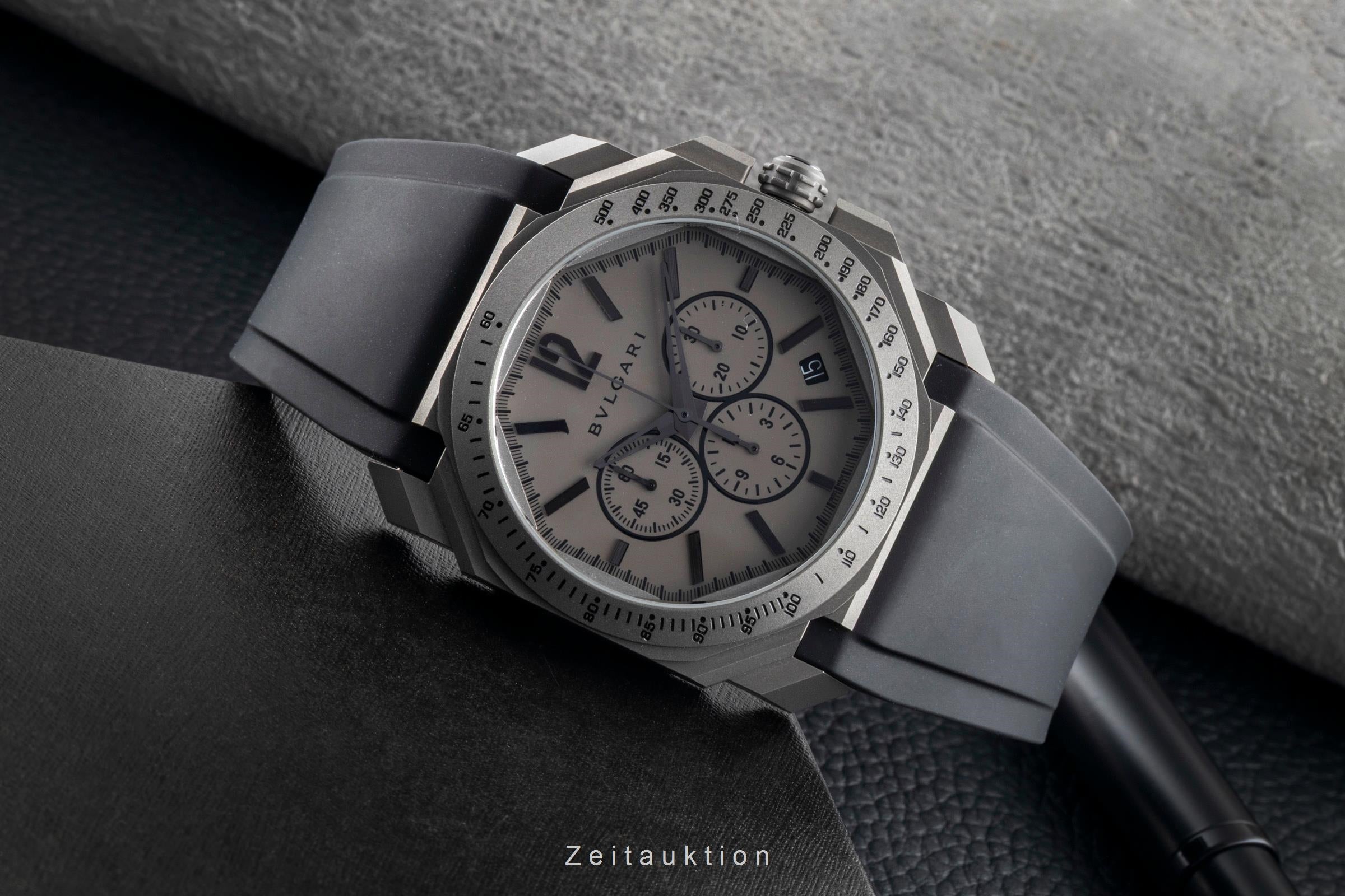 Bvlgari Octo chronograph titanium automatic Kal. BVL 328 Ref