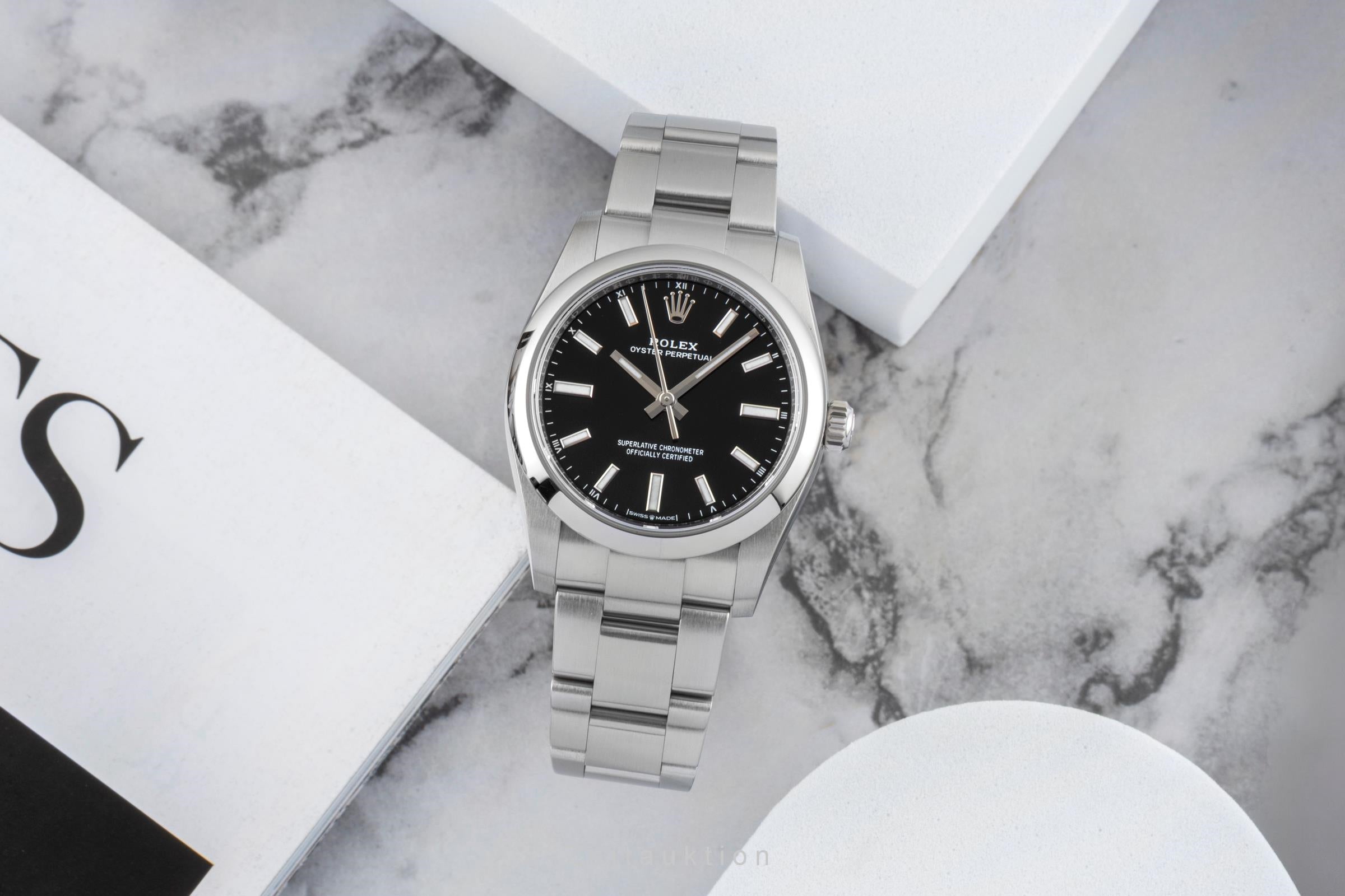 Rolex Oyster Perpetual steel automatic unisex 124200  [2600730]