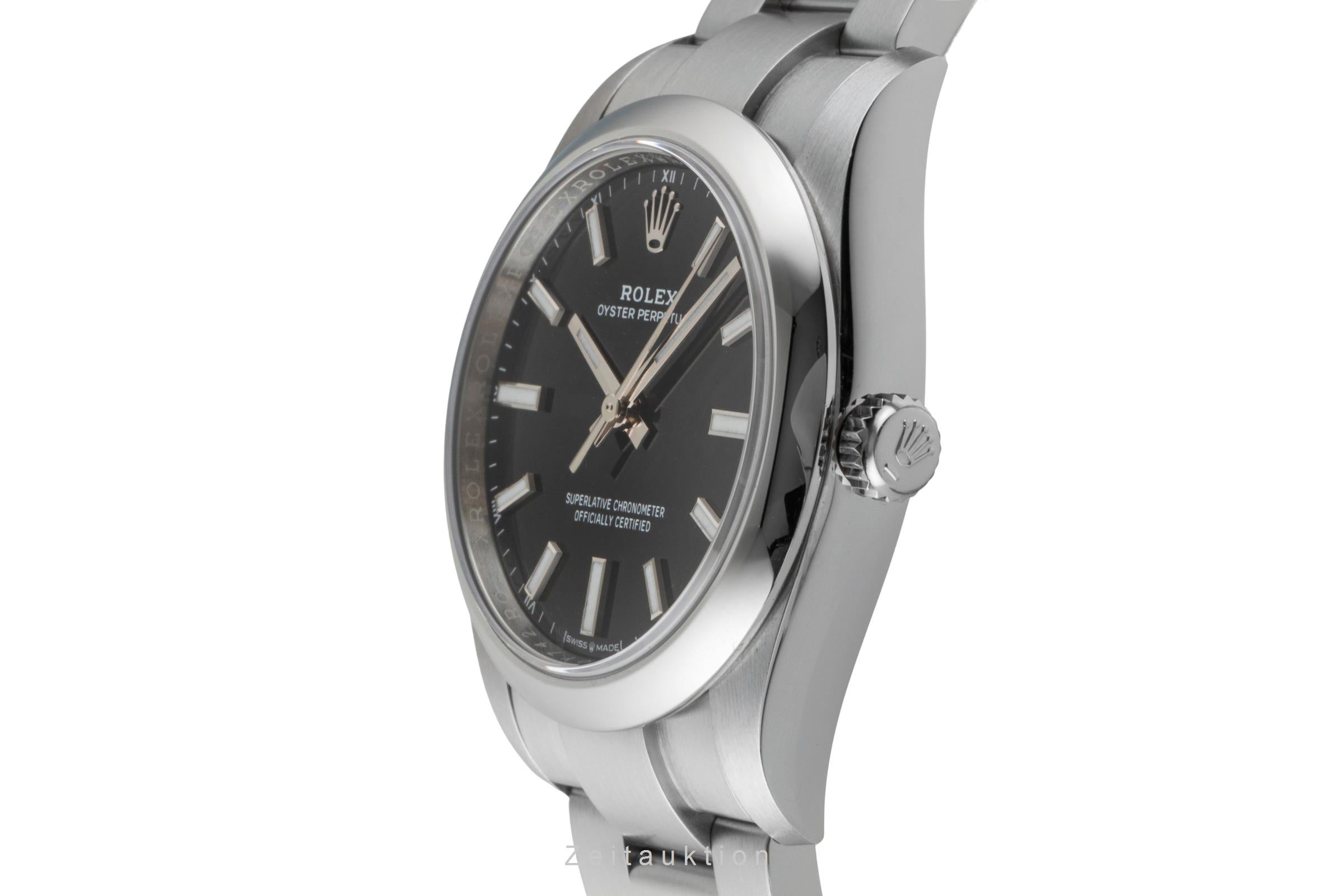 Rolex Oyster Perpetual steel automatic unisex 124200  [2600730]