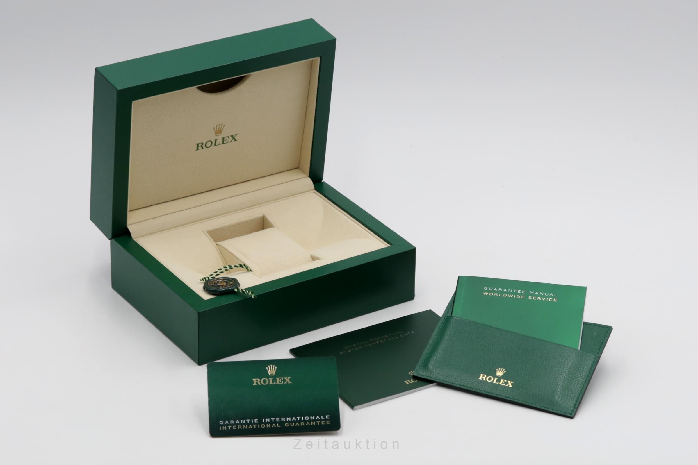 Rolex Oyster Perpetual steel automatic unisex 124200  [2600730]