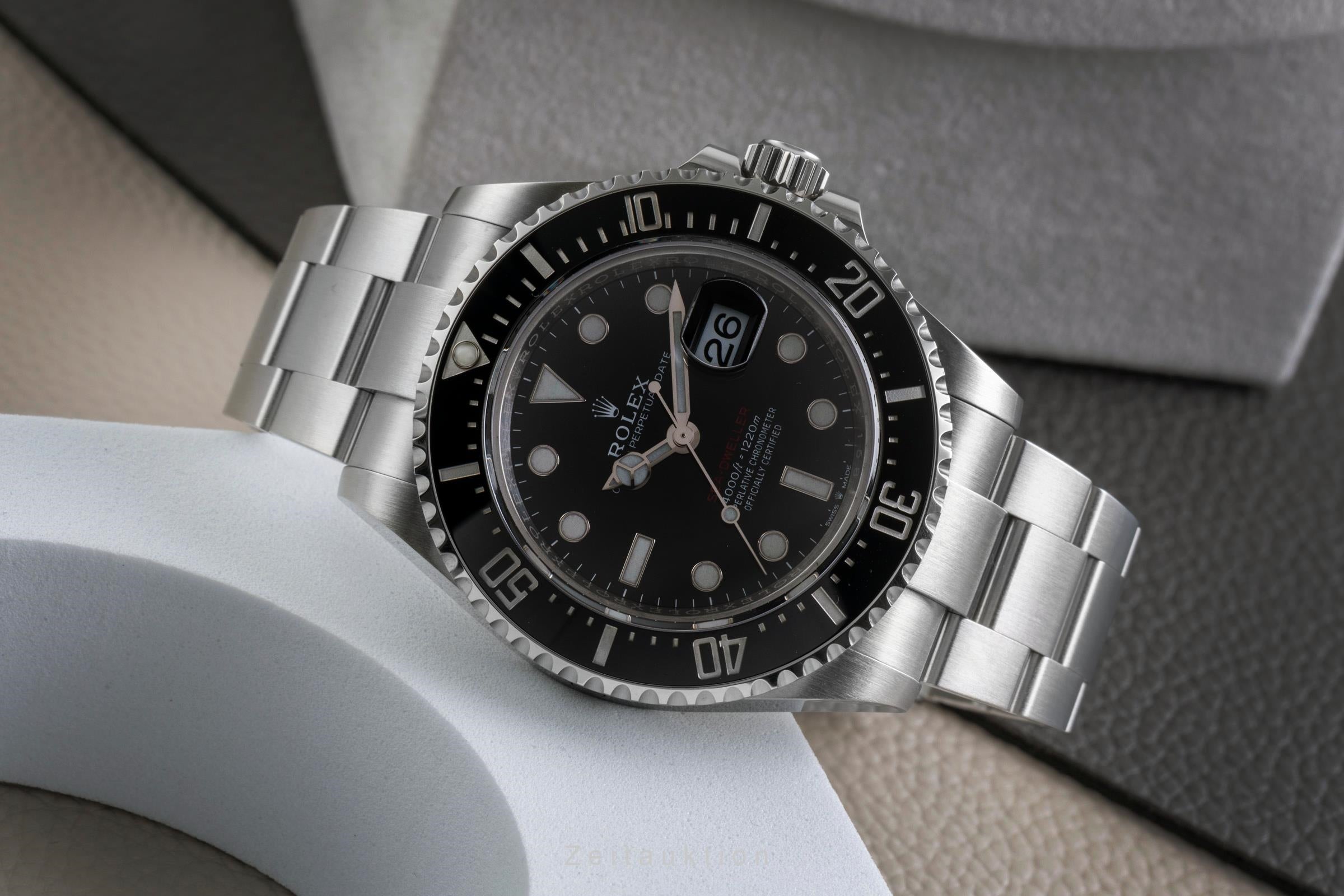 Rolex Sea-Dweller steel automatic men's watch 126600  [2600740]