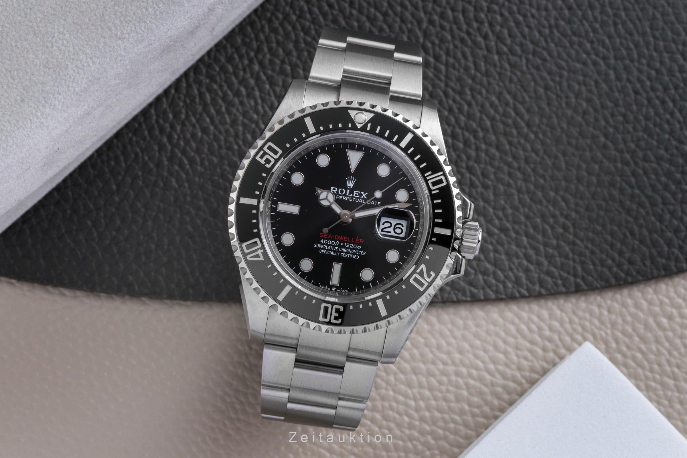 Rolex Sea-Dweller steel automatic men's watch 126600  [2600740]