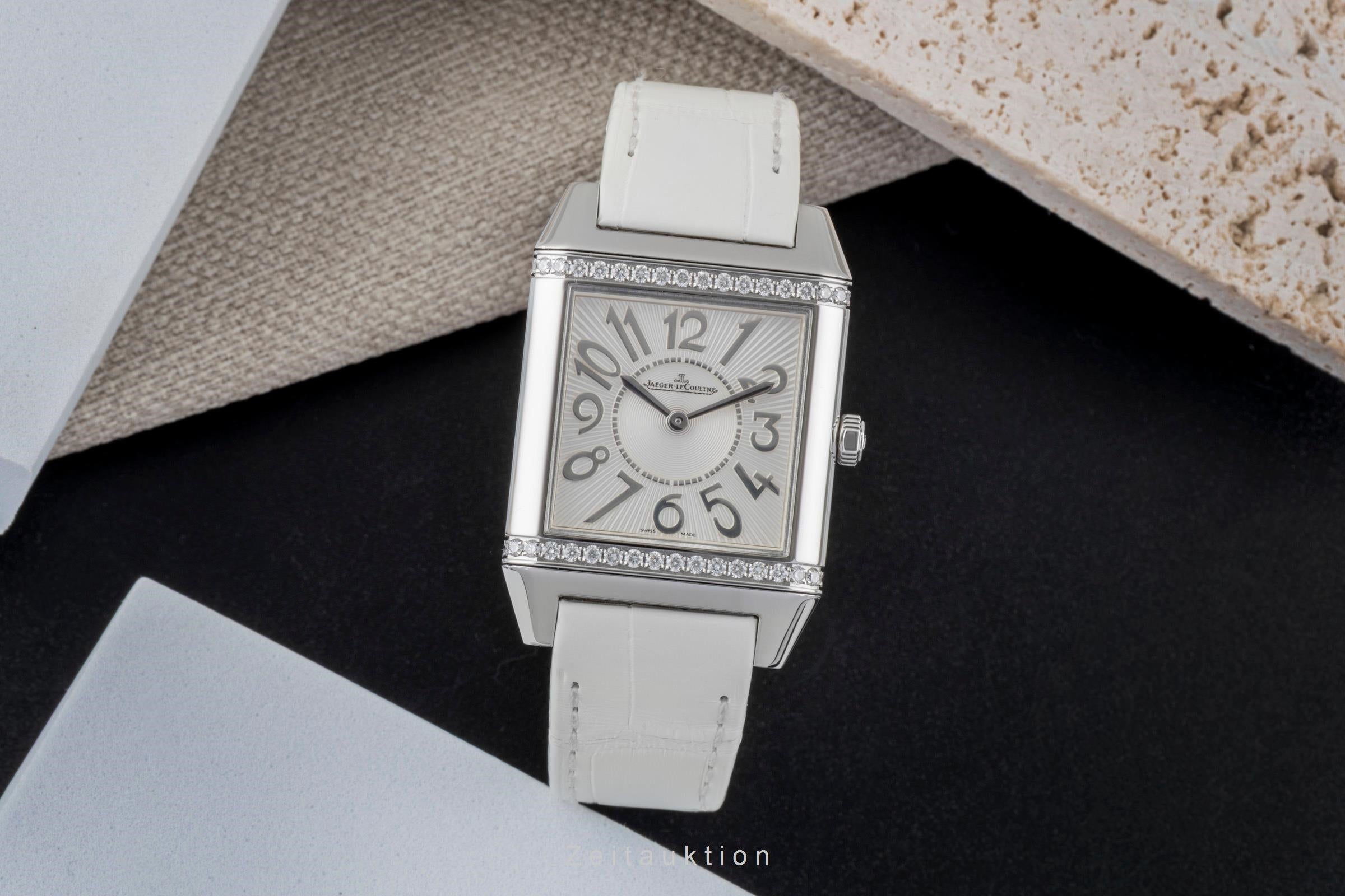 Jaeger LeCoultre Reverso steel quartz Kal. 657 Ref. Q7038720