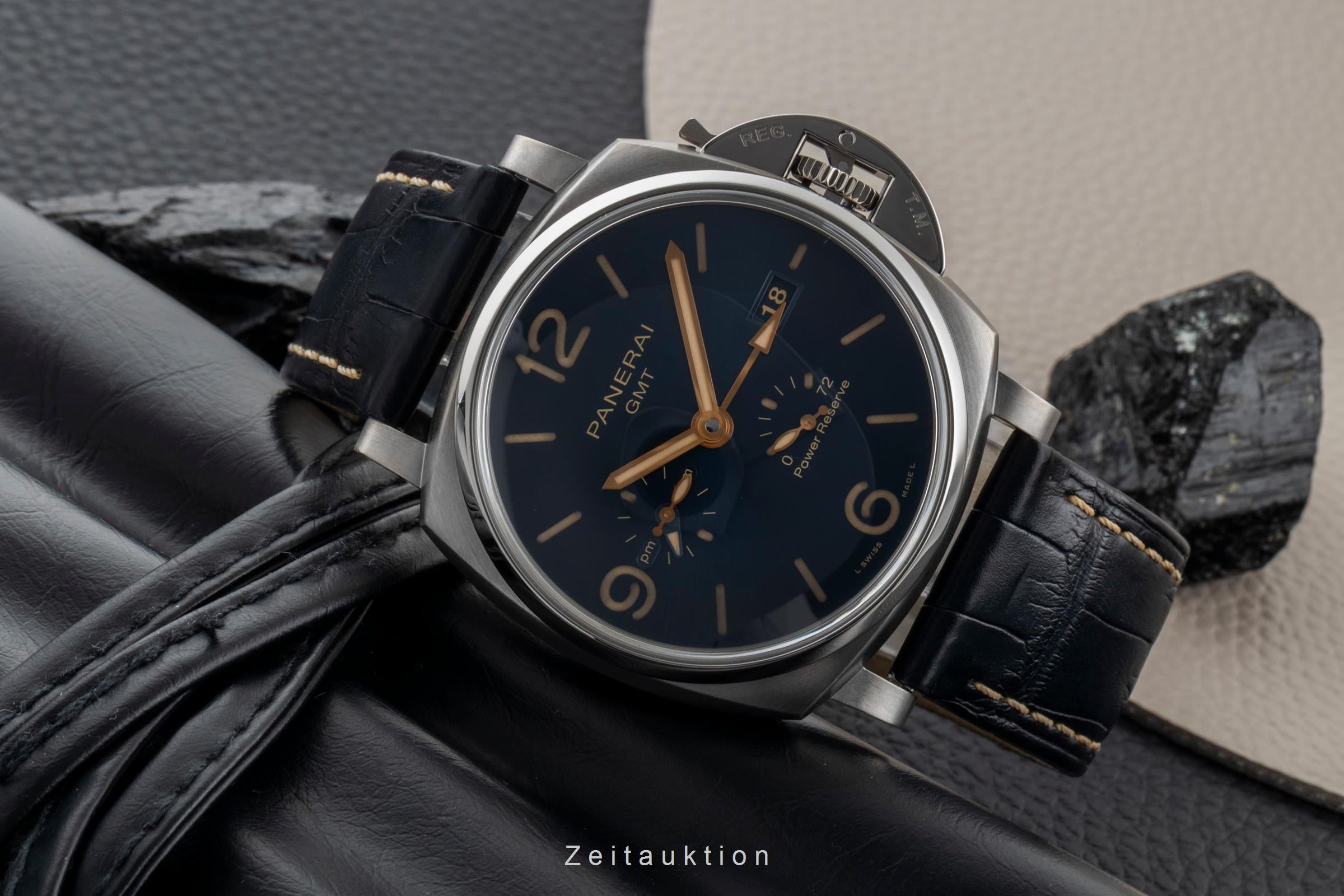 Panerai Luminor  titanium automatic men's watch PAM00964  [2600760]