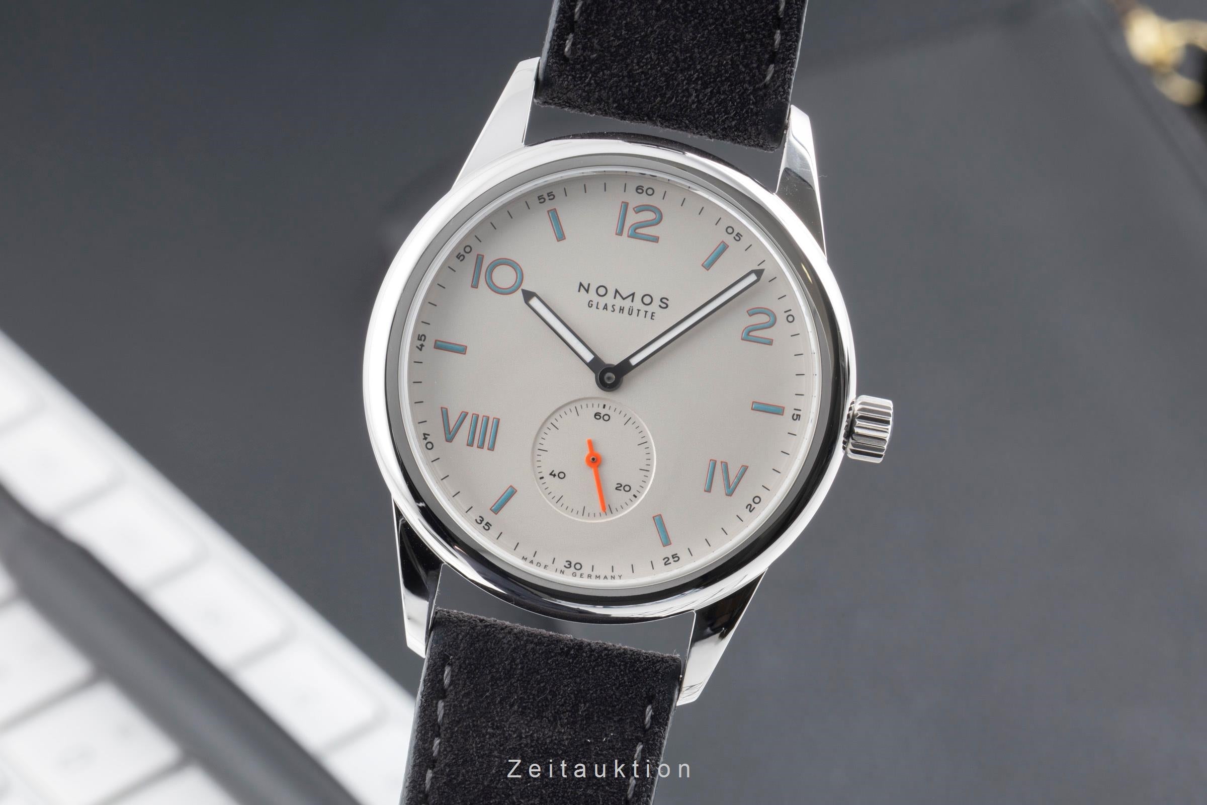 Nomos Club steel manual winding men's watch 735 LP: 1480EUR  [2600809]
