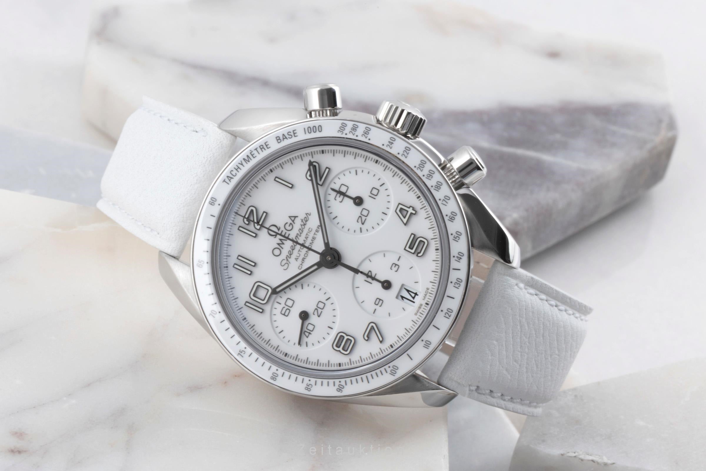Omega Speedmaster Date chronograph steel automatic women's watch 324.33.38.40.04.001 LP: 5700EUR  [2600824]