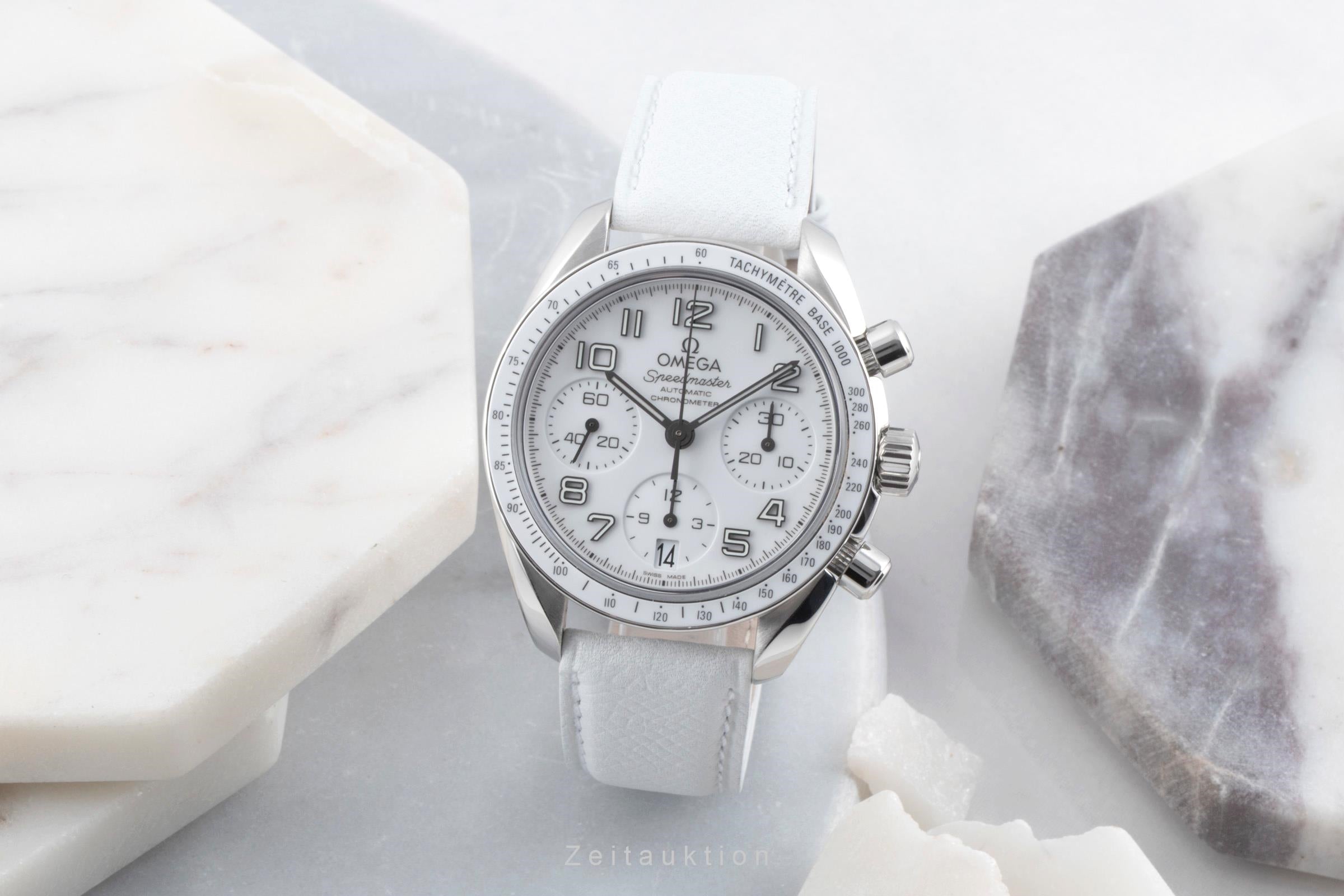 Omega Speedmaster Date chronograph steel automatic women's watch 324.33.38.40.04.001 LP: 5700EUR  [2600824]