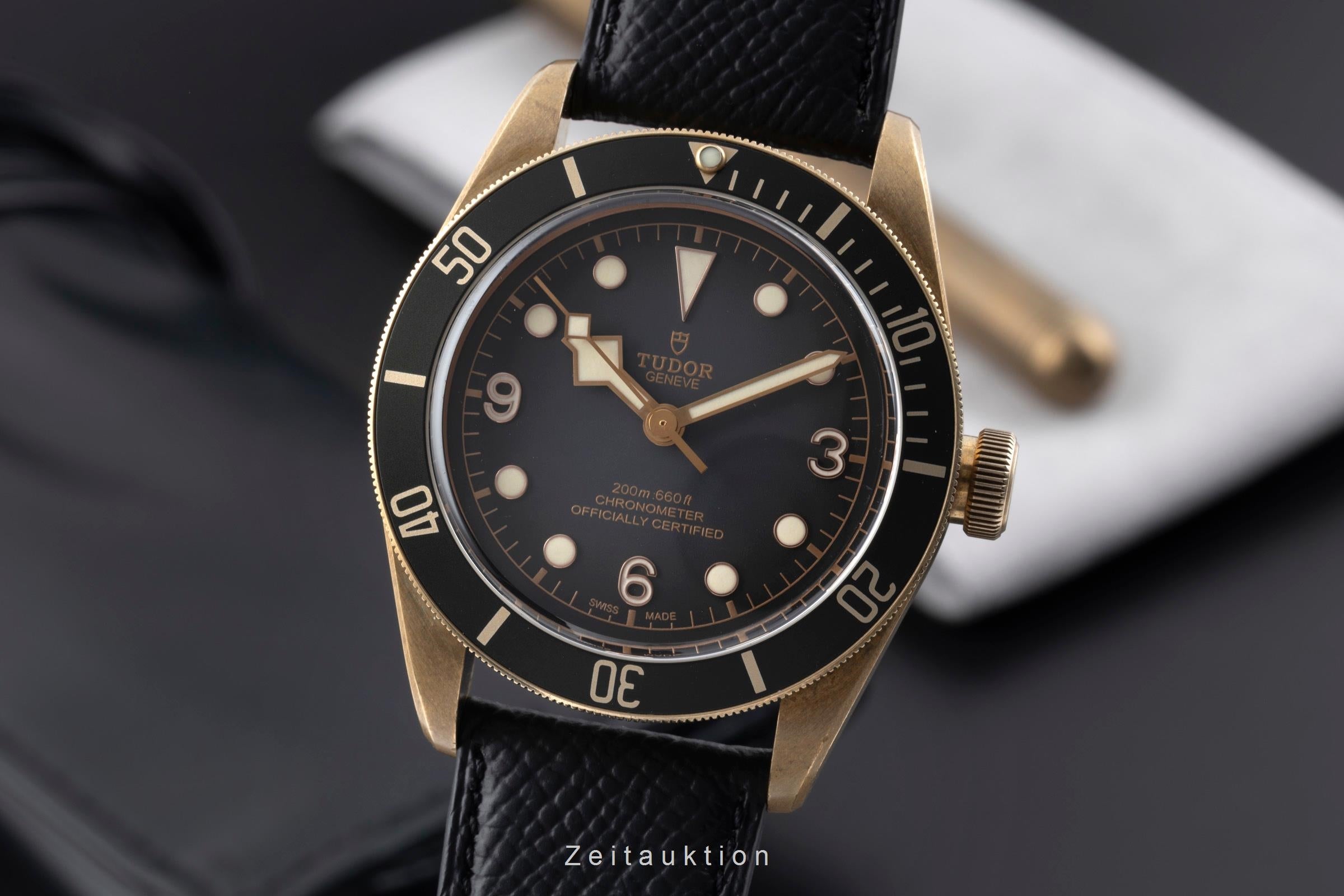 Tudor Black Bay bronze automatic men's watch 79250BA LP: 4800EUR  [2600849]