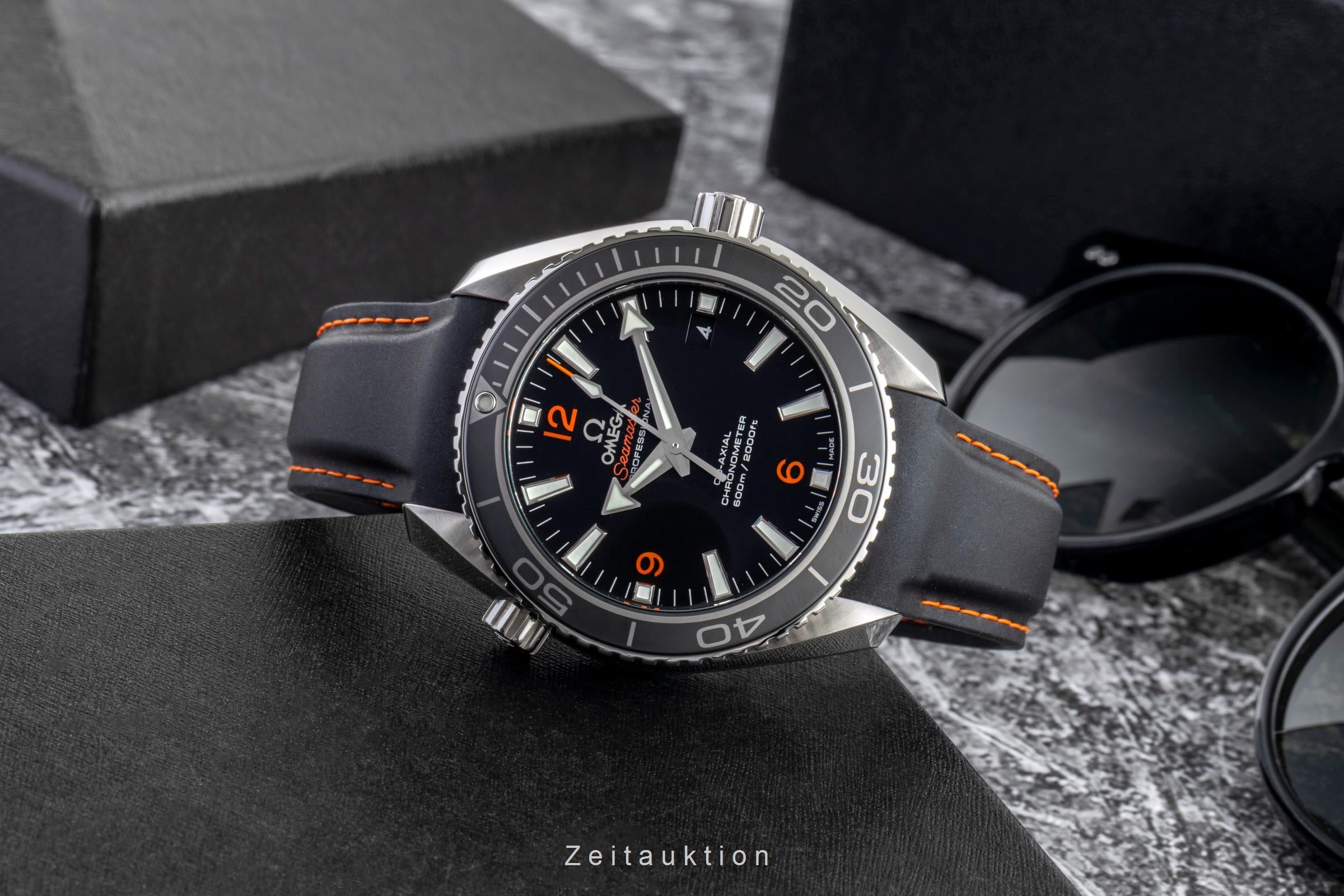 Omega Seamaster steel automatic men's watch 232.32.46.21.01.005  [2600863]