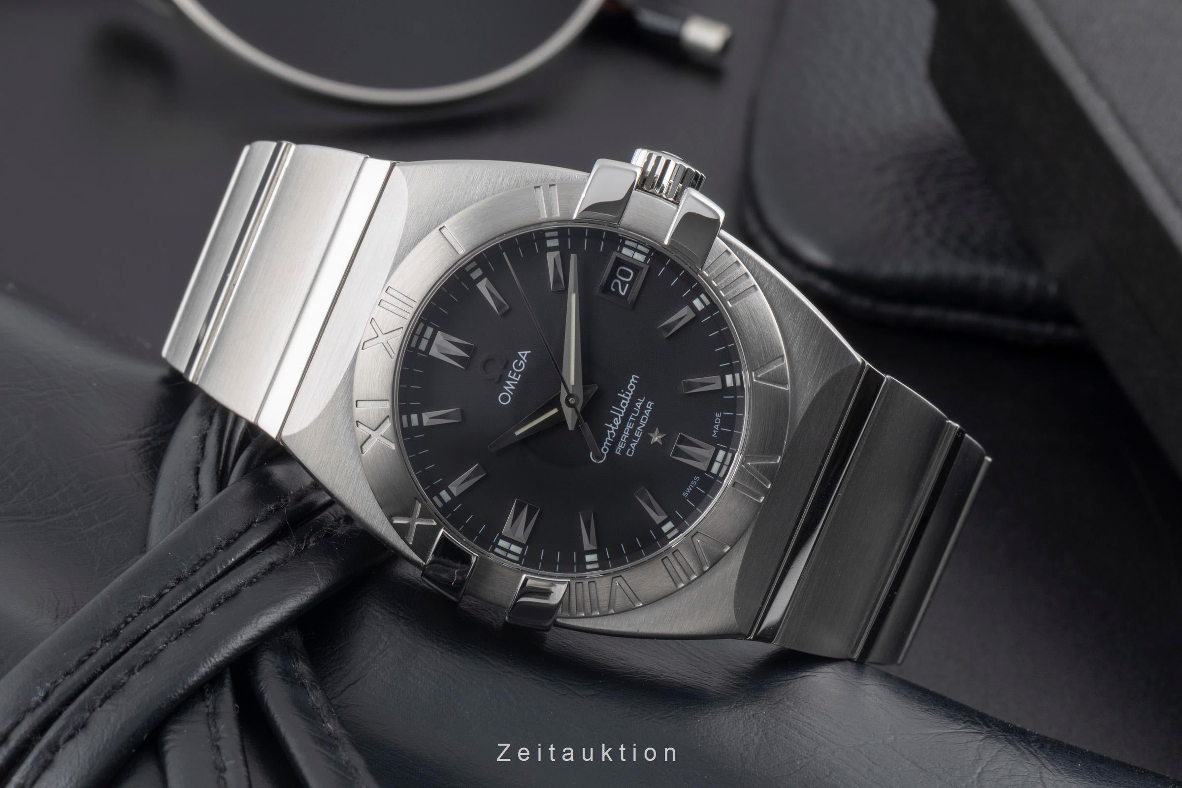 Omega Constellation steel quartz men's watch 1513.51.00  [2600897]