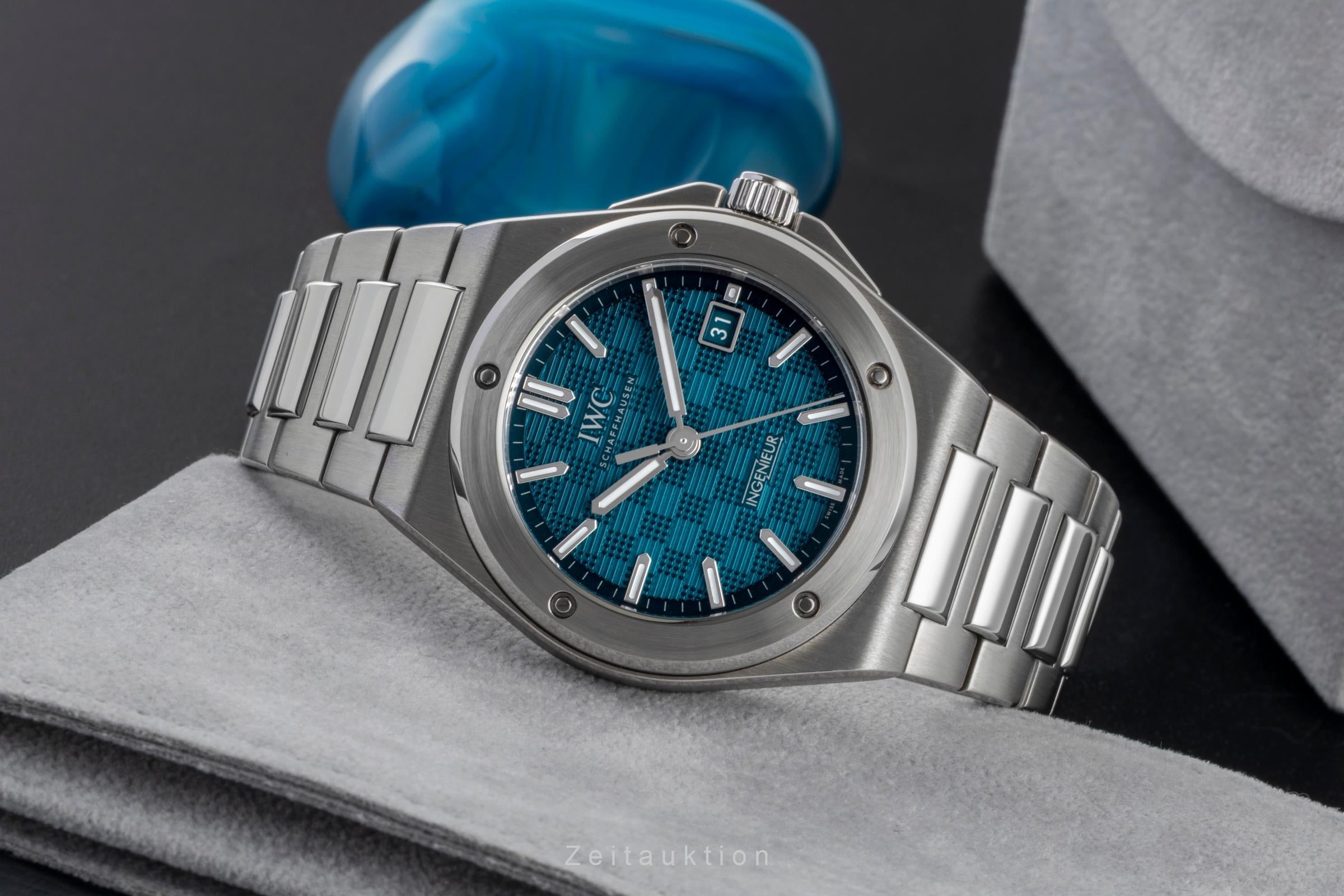 IWC Ingenieur acier automatique montre pour hommes IW328903 LP: 12900EUR  [2600902]