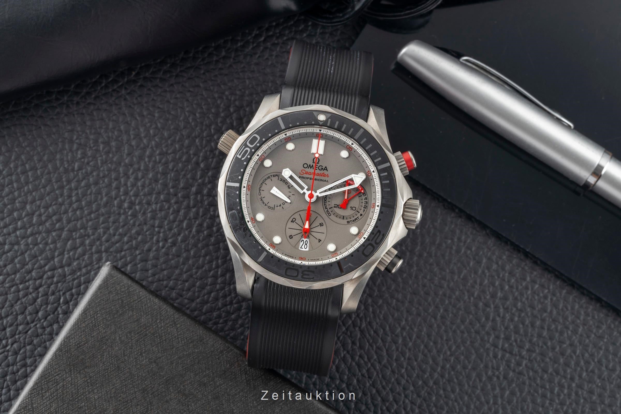 Omega Seamaster Chronograph Titan ETNZ Ref. 212.92.44.50.99.001 Box & Papiere [2600904]