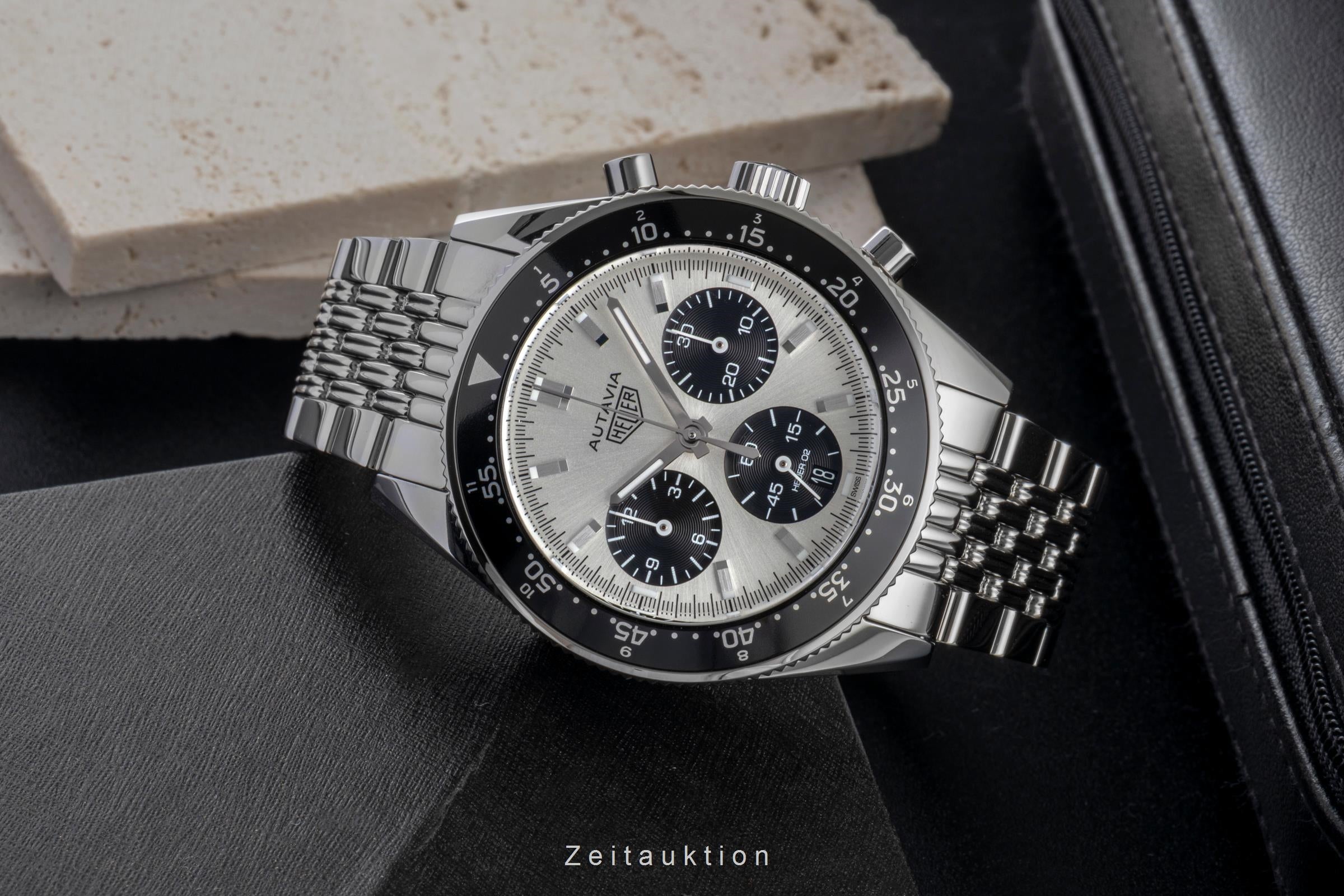 Tag Heuer Autavia chronographe acier automatique montre pour hommes CBE2111.BA0687 Limited  [2600911]